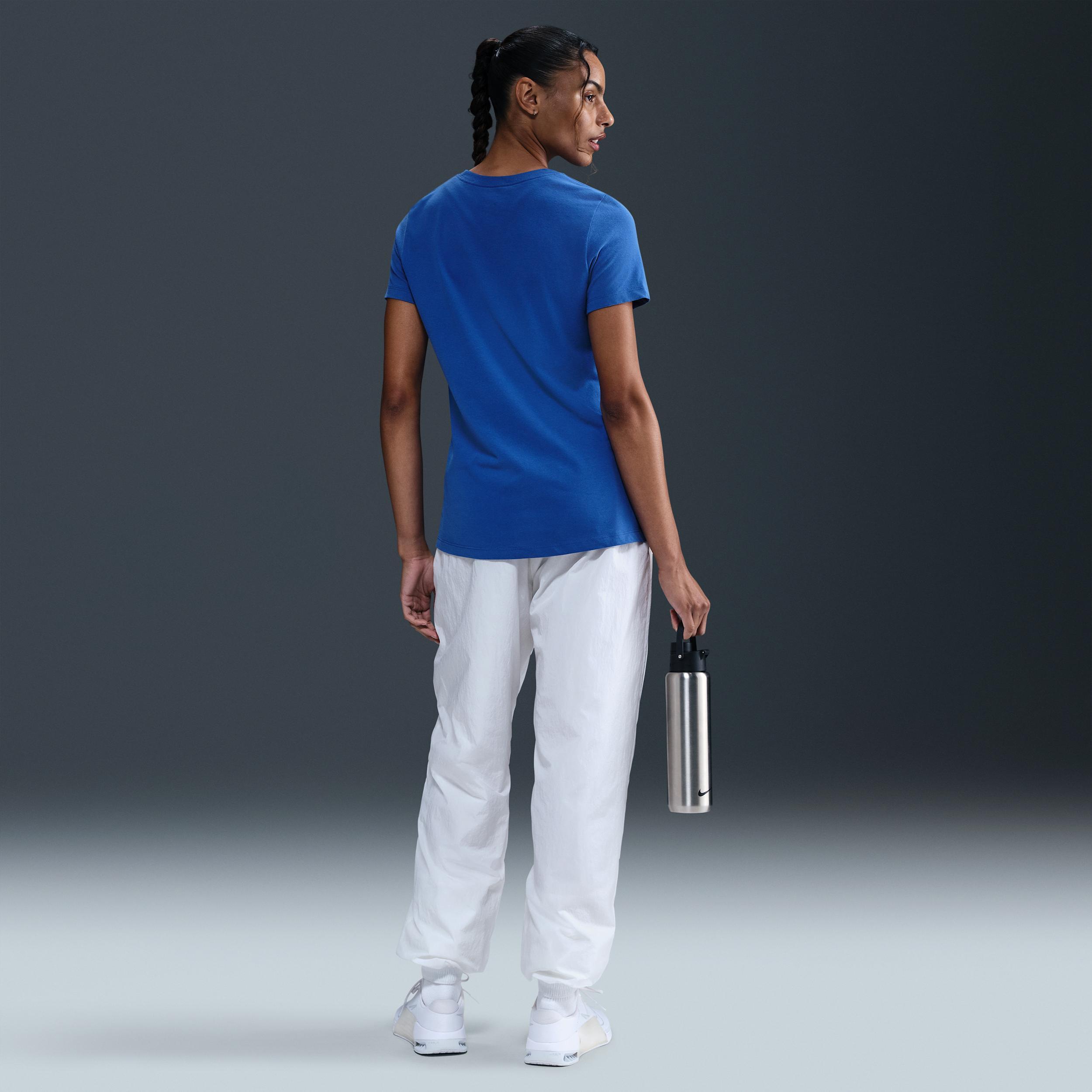 Nike Women's Swoosh Volleyball T-Shirt Product Image