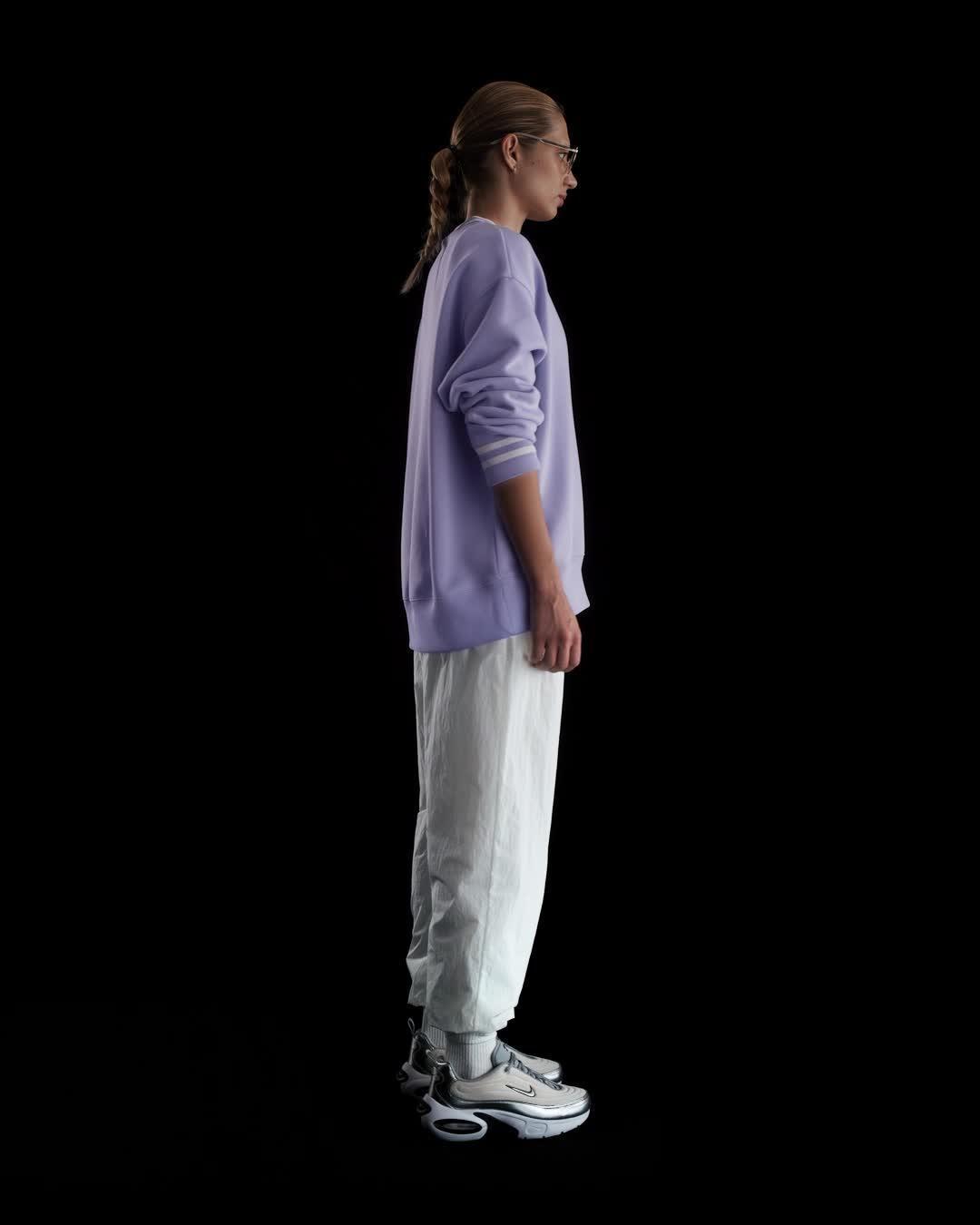 Nike Sportswear Phoenix Fleece Women's Oversized Graphic Crew-Neck Sweatshirt Product Image