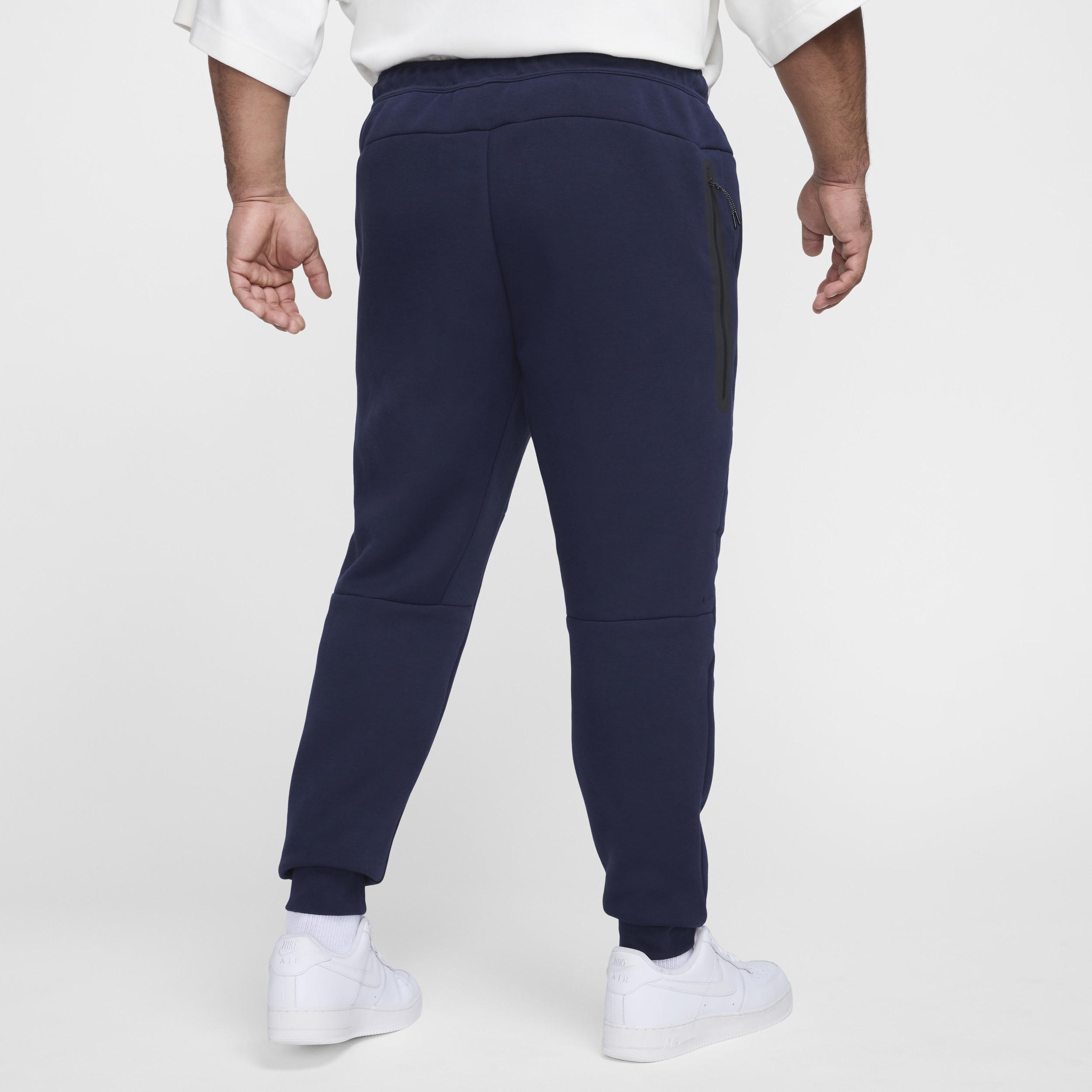 Nike Mens Tech Fleece Jogger Pants Product Image