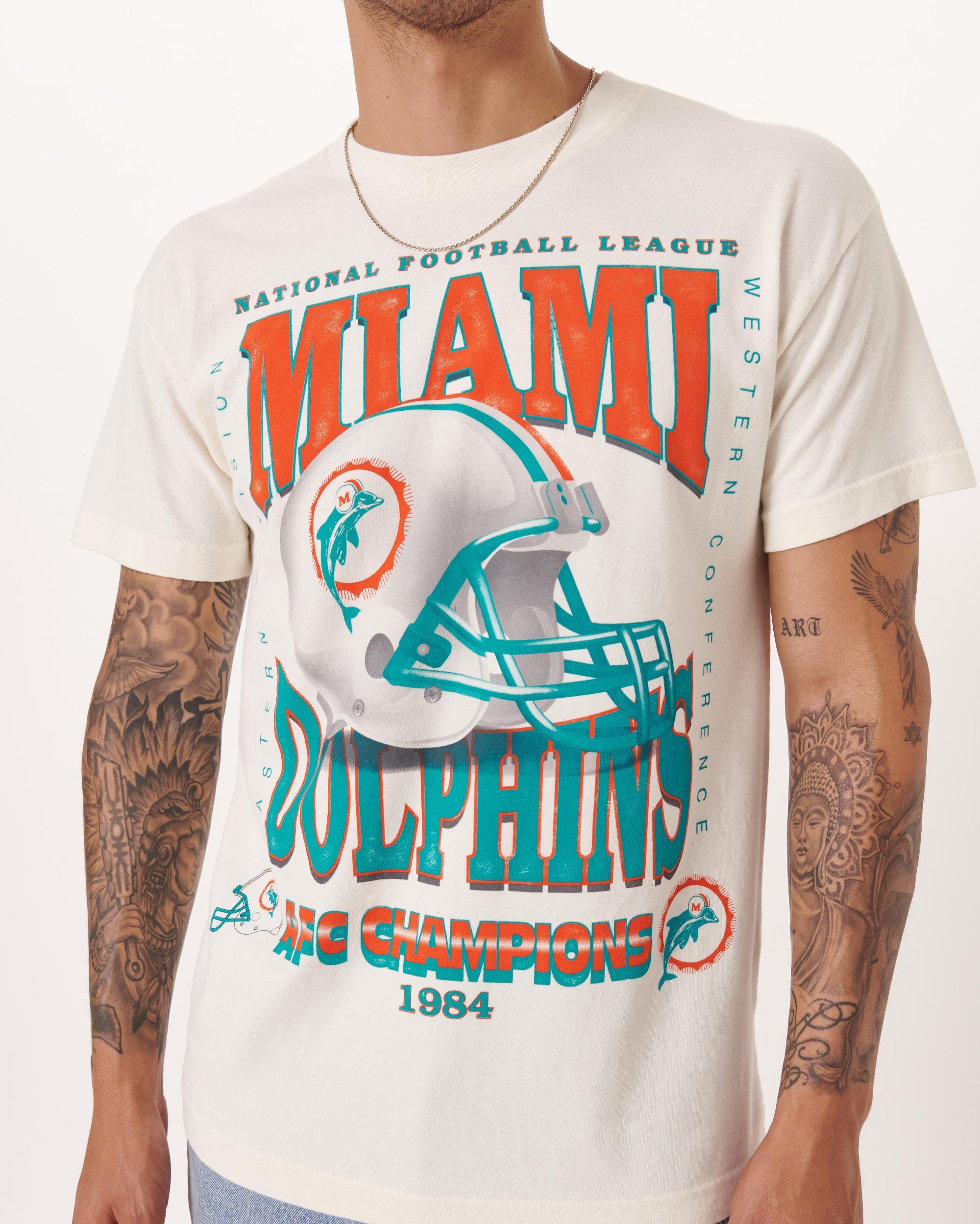 Tampa Bay Buccaneers Graphic Tee Product Image
