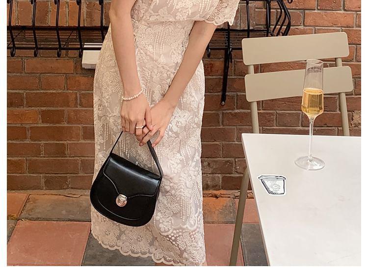 Short-Sleeve Round Neck Floral Embroidered Midi Sheath Dress Product Image