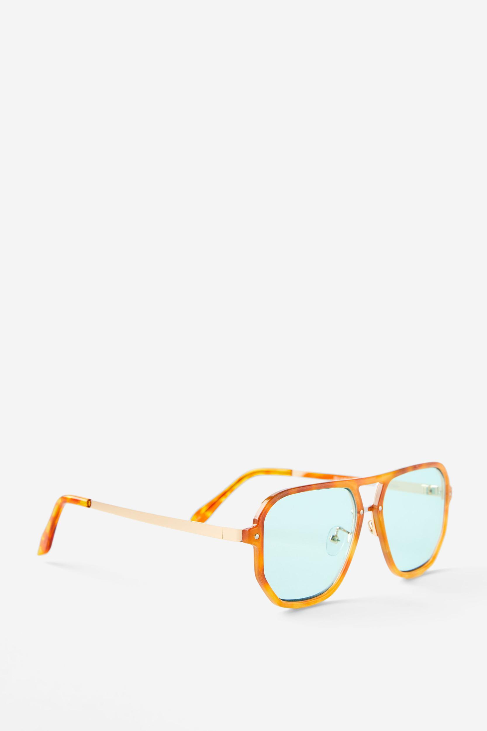 Mikayla Aviator Sunglasses Product Image