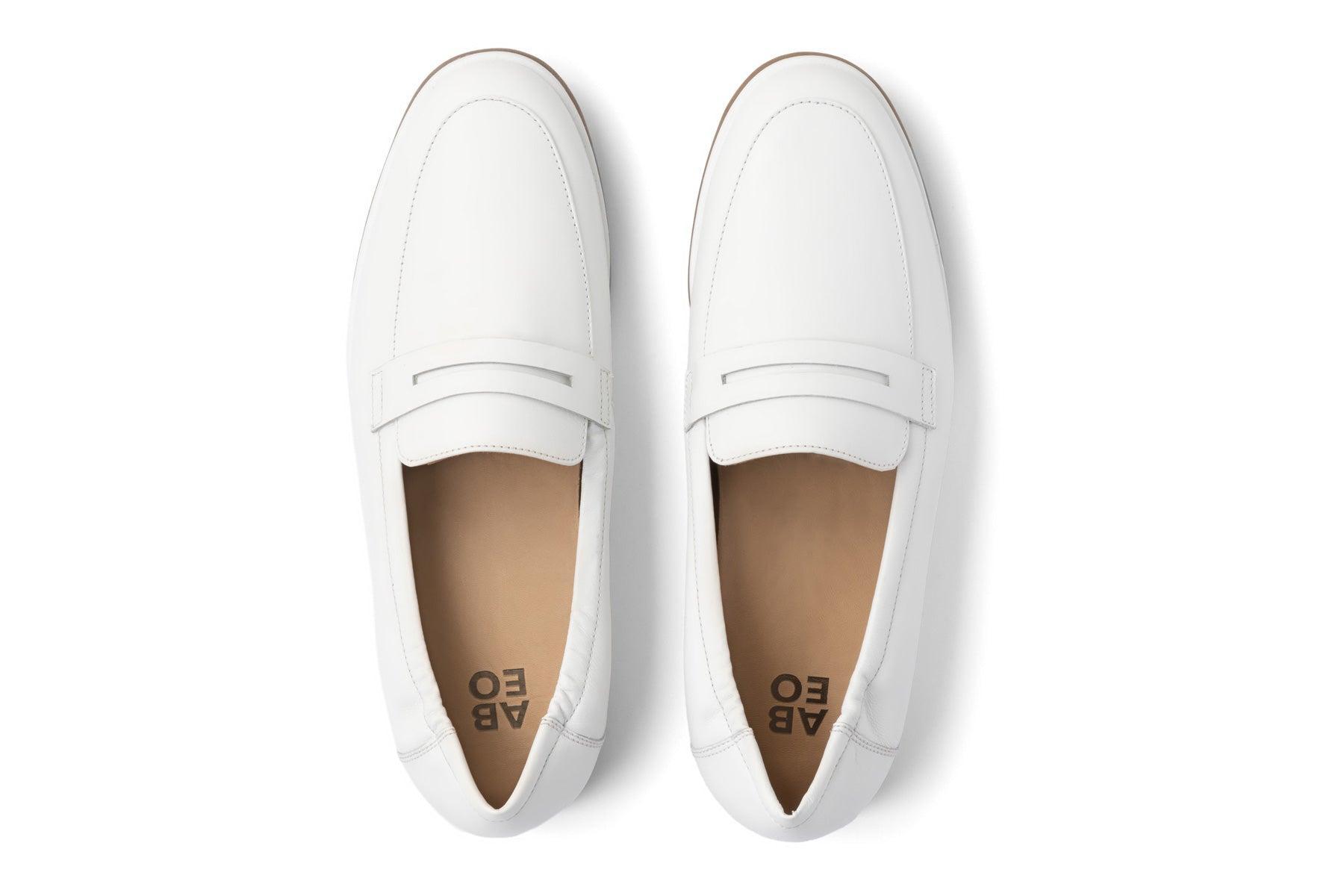 Strada Loafer Metatarsal Female Product Image