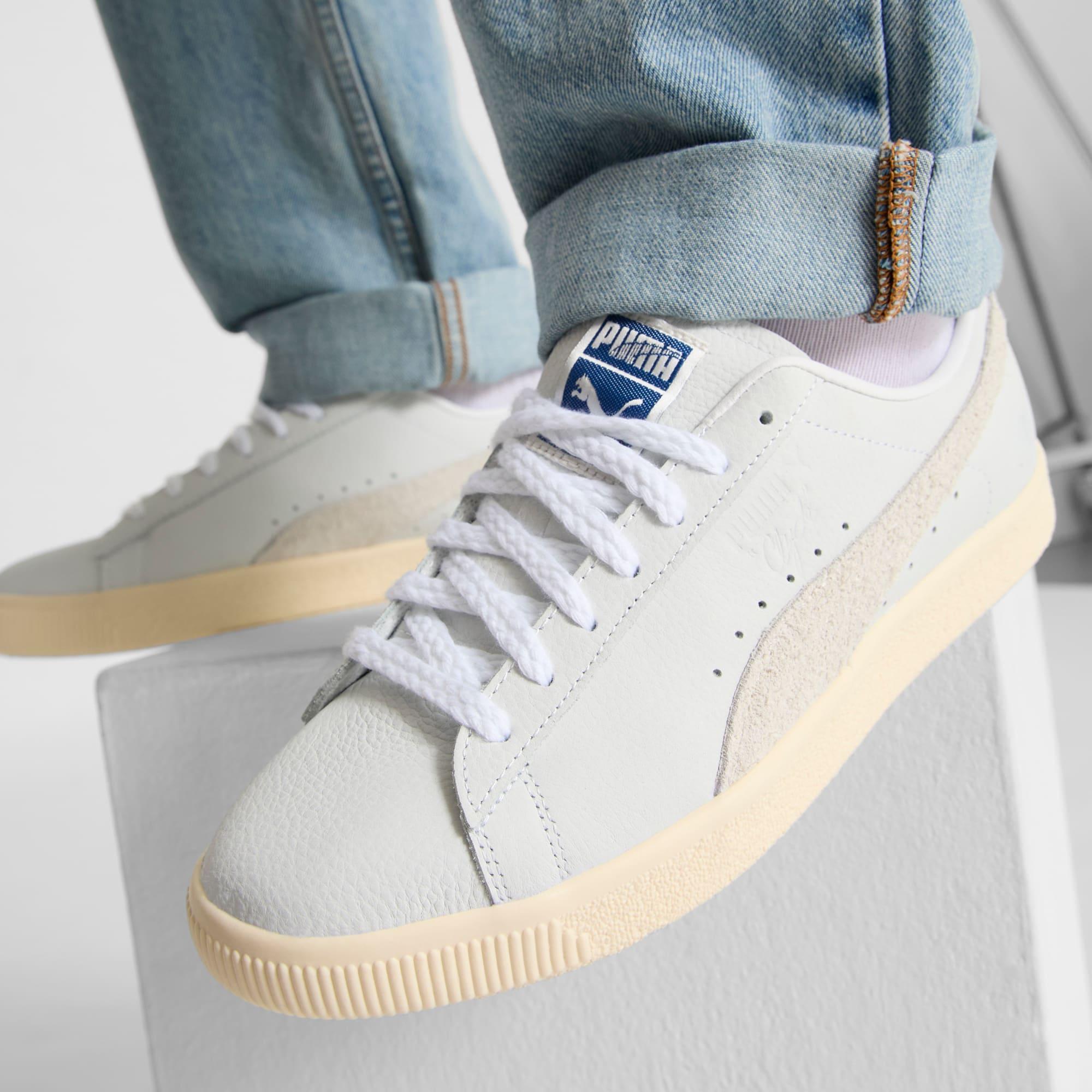 Clyde Laundry Boys II Men's Sneakers Product Image