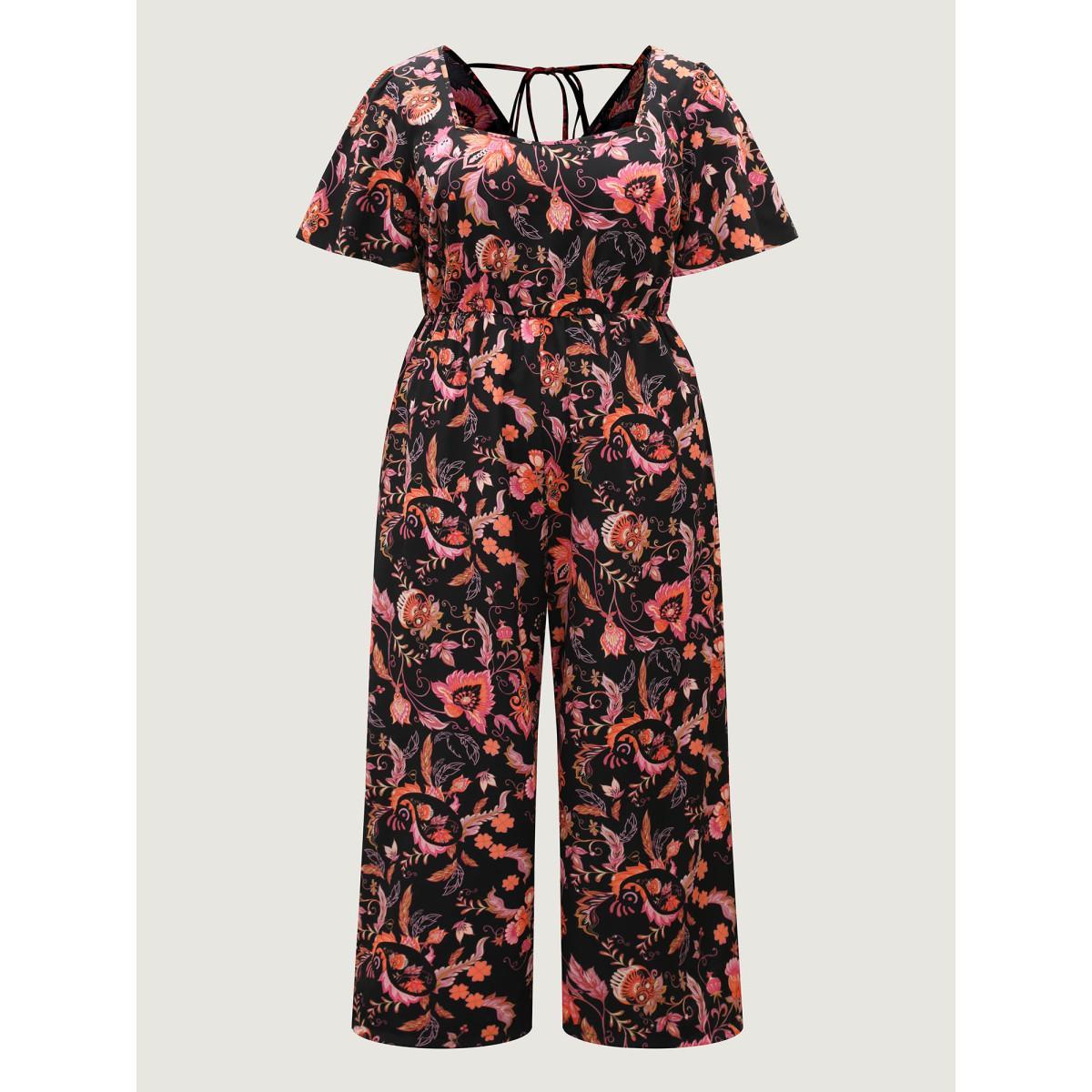 Plus Size Black Floral Print Square Neck Pockets Jumpsuit Women Short sleeve Heart neckline Vacation Loose Jumpsuits BloomChic 12/L Product Image