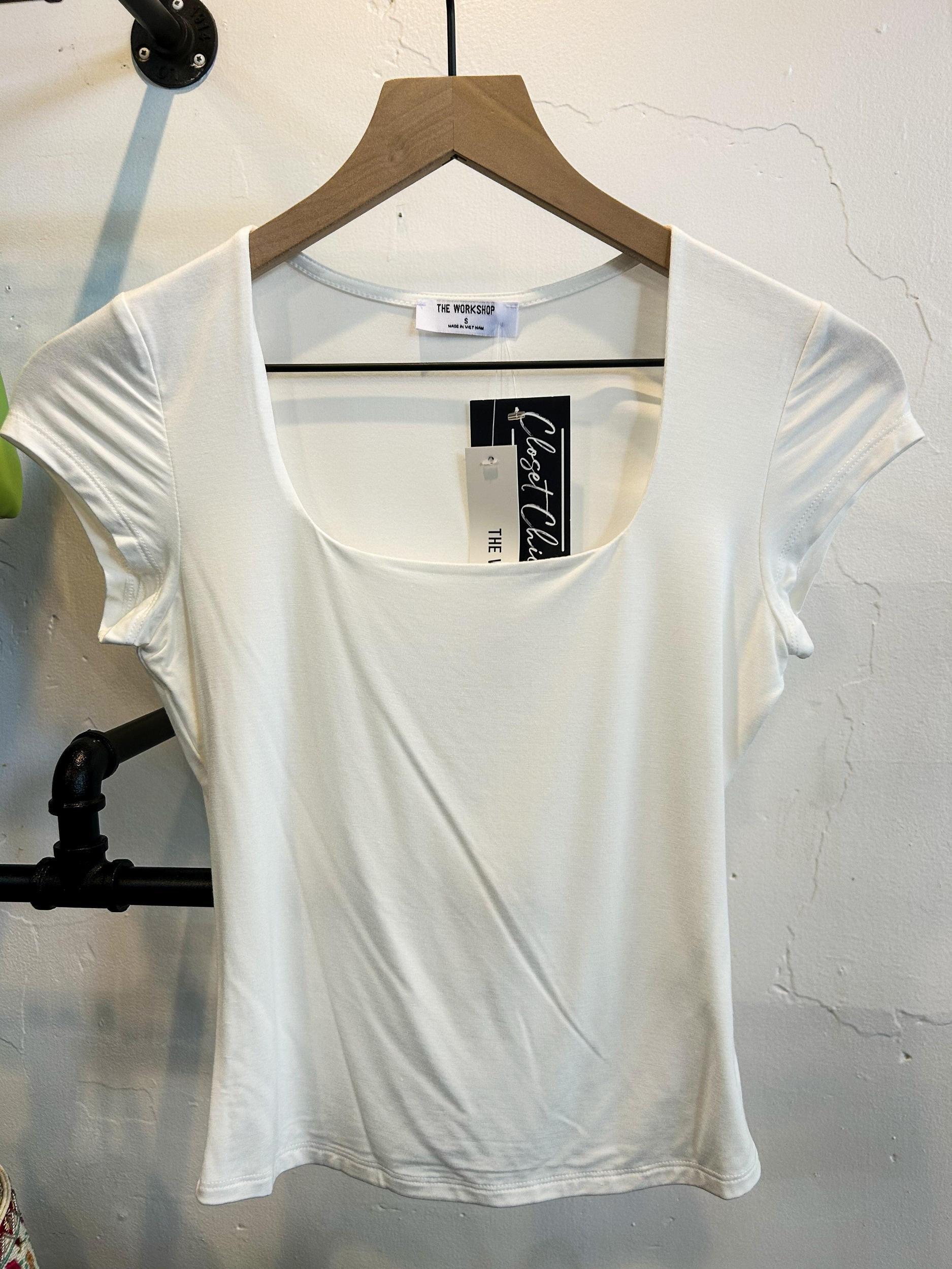 Seamless Scoop Neck Short Sleeve Tees Product Image