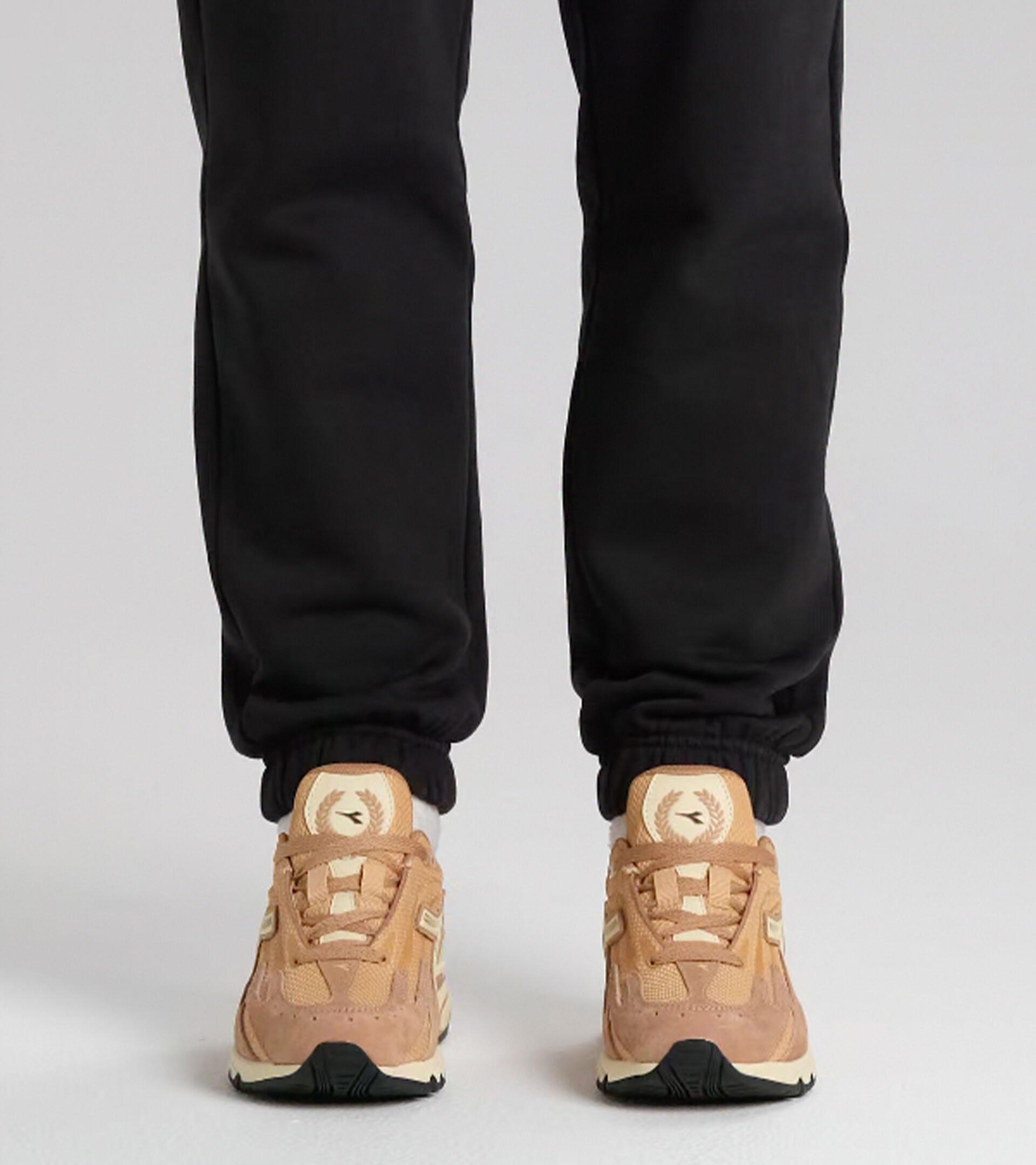 MYTHOS PROPULSION 280 SUEDE Product Image