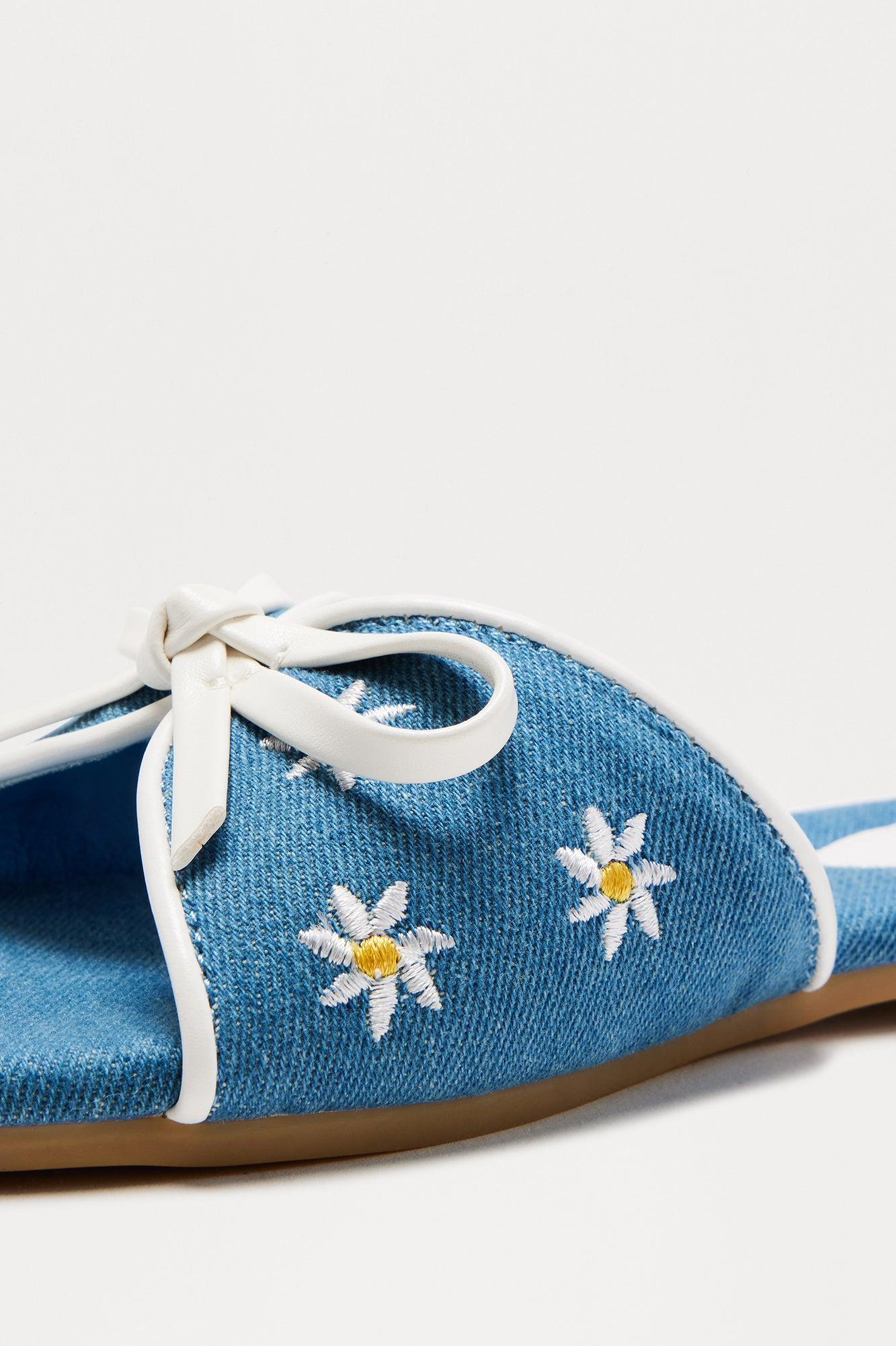 Fruity Bow Sandals - Blue Product Image