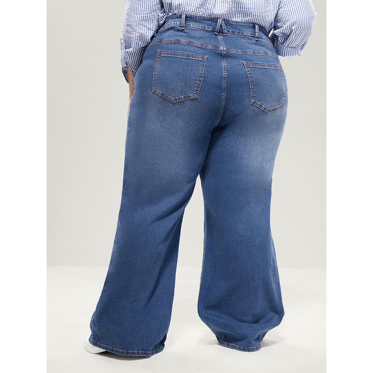 Plus Size Straight Moderately Stretchy High Rise Dark Wash Sculpt Waist Jeans Women DarkBlue Casual Plain Medium stretch Pocket Jeans BloomChic 16/1X Product Image