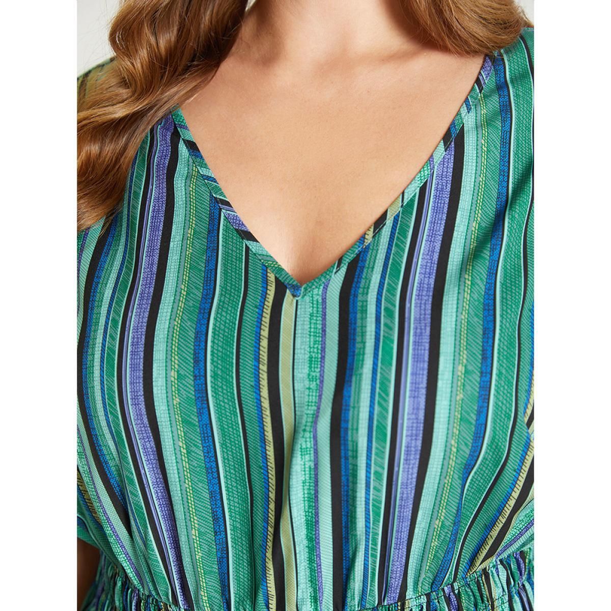 Plus Size Striped Contrast Pocket Knot Shirred Batwing Sleeve Dress Green Women Vacation Gathered V-neck Short sleeve Curvy Midi Dress BloomChic 26/4X Product Image