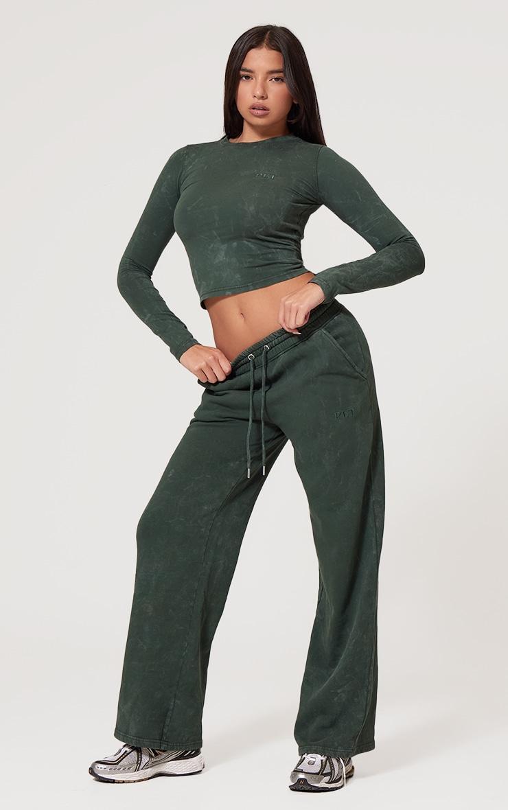 PRETTYLITTLETHING Forest Green Washed Low Rise Oversized Wide Leg Sweatpants Product Image