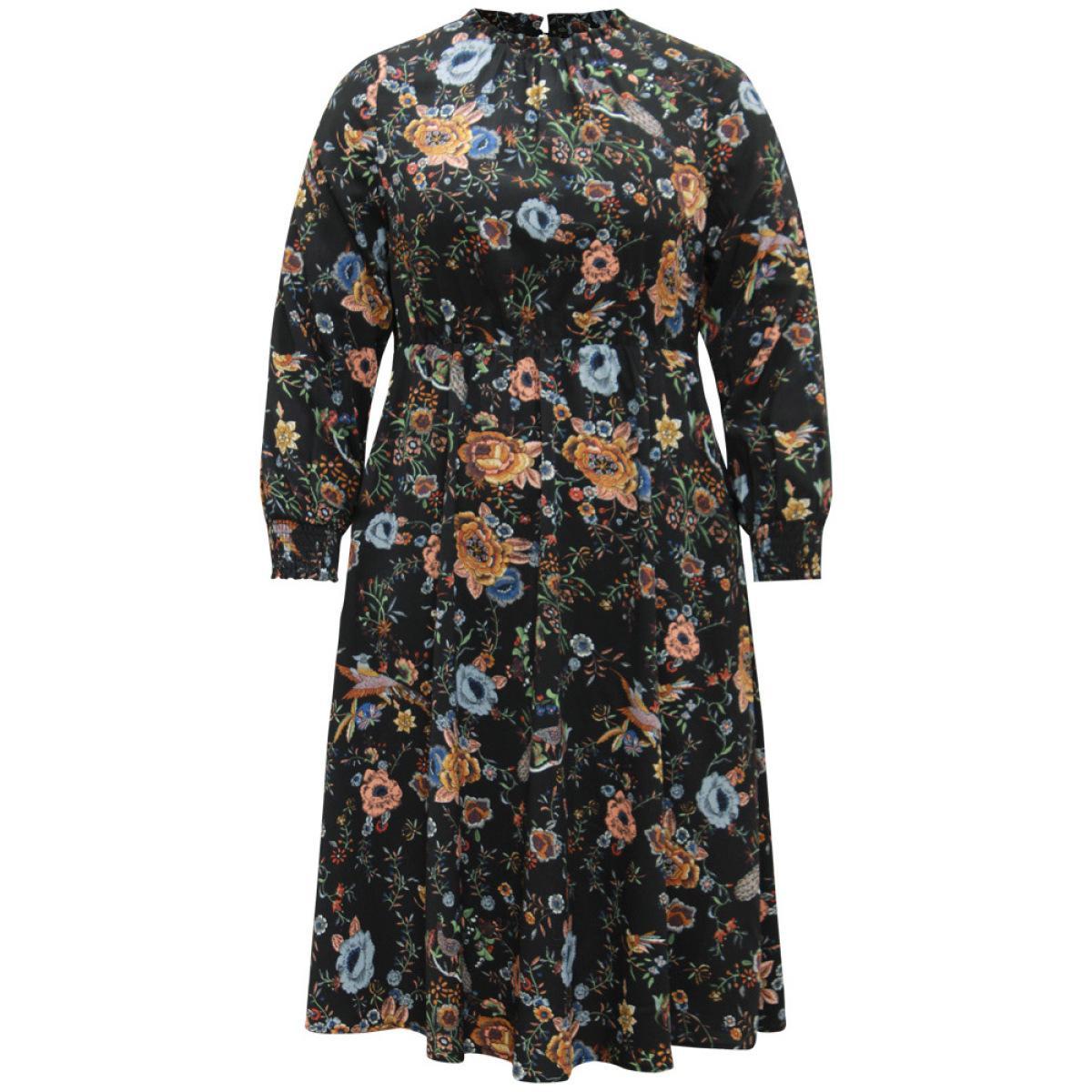 Plus Size Floral Print Shirred Gathered Stand Collar Dress Black Women Vacation Gathered Stand-up collar Long Sleeve Curvy Midi Dress BloomChic 22-24/3X Product Image