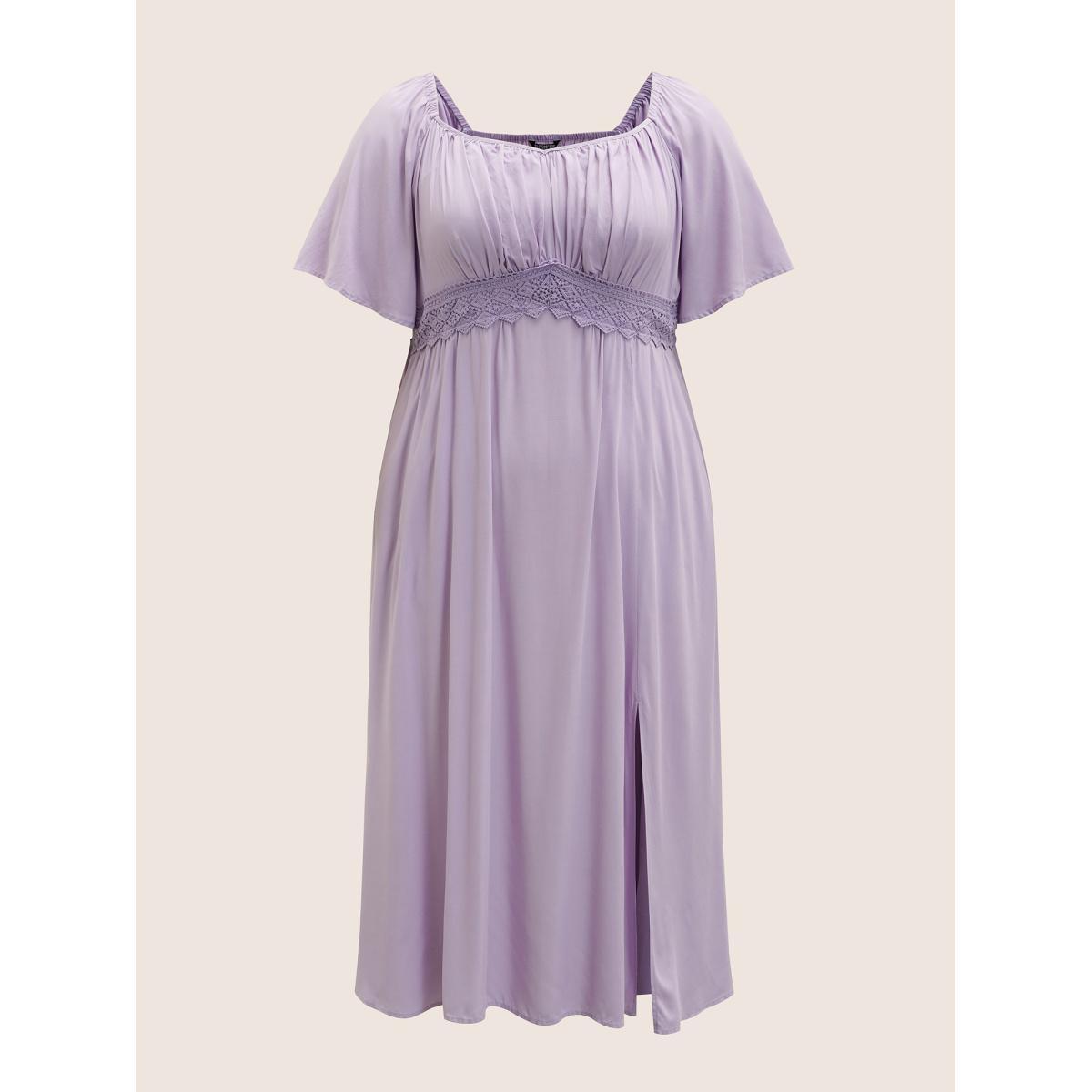 Plus Size Heart Neckline Lace Panel Gathered Split Front Dress Lilac Women Elegant Woven ribbon&lace trim Heart neckline Short sleeve Curvy BloomChic 18-20/2X Product Image