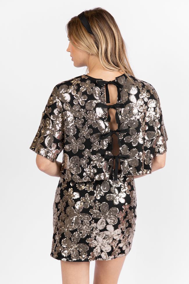 A Heart Of Gold Black Floral Print Short Sleeve Tie Back Sequin Top SALE Product Image