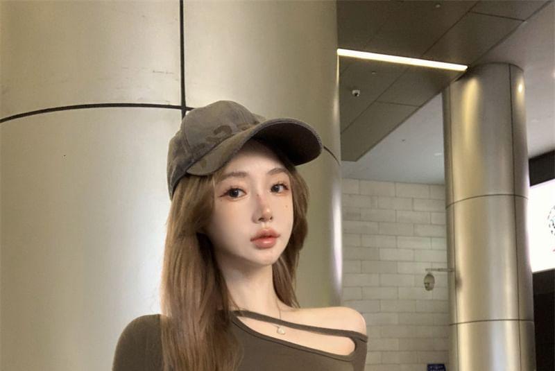 Long-Sleeve One Shoulder Plain Cutout Top Product Image