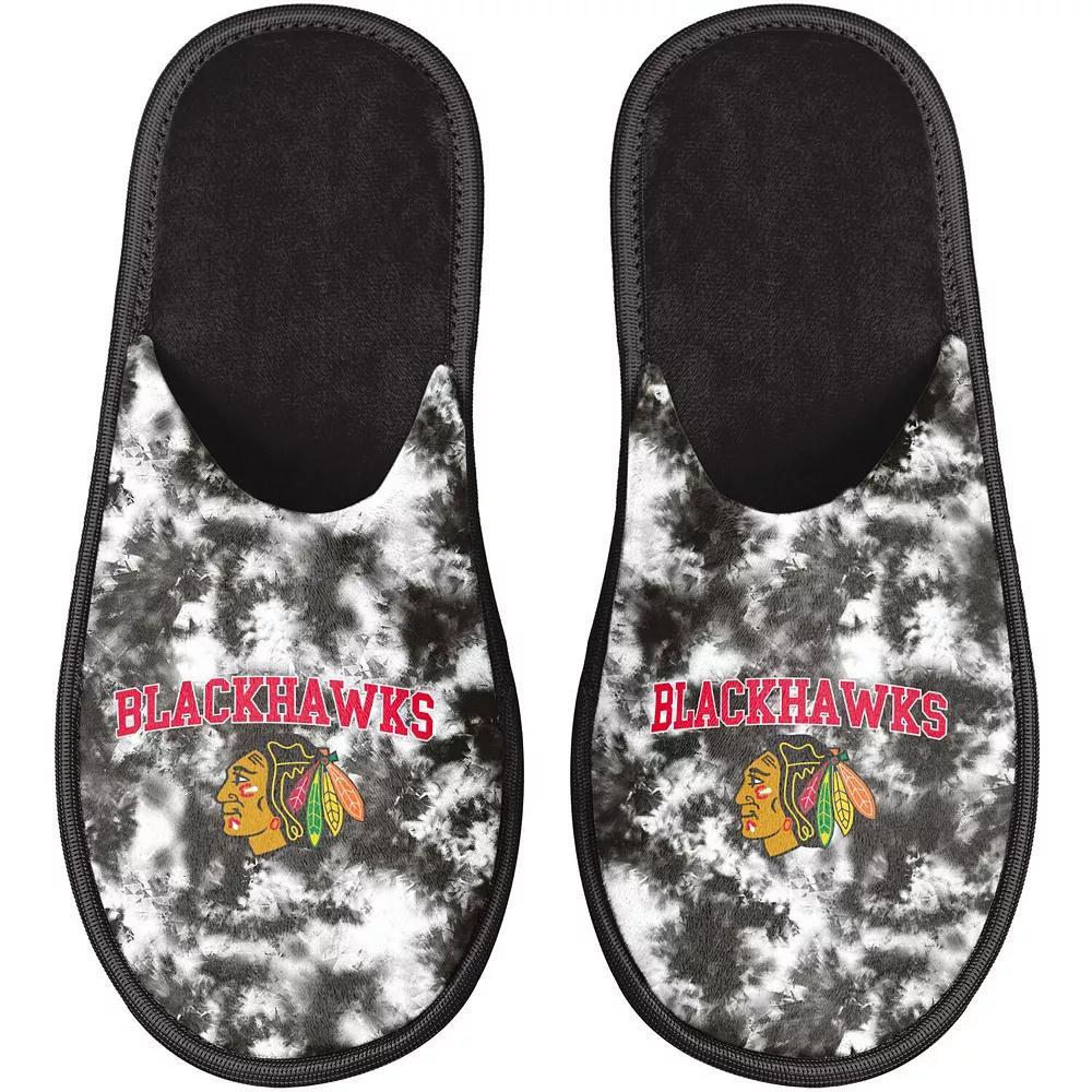 Women's FOCO Chicago Blackhawks Iconic Logo Scuff Slippers, Size: Large Product Image