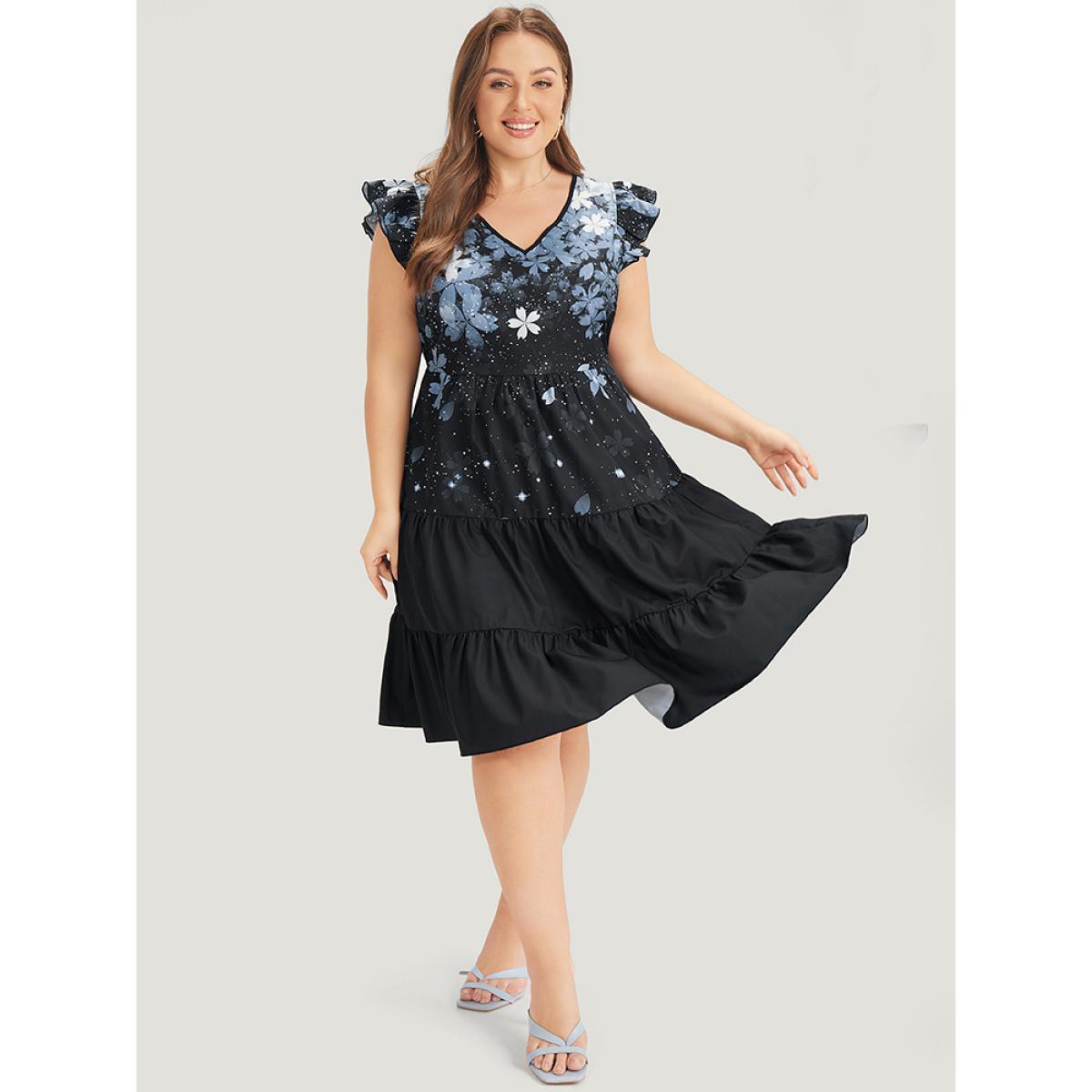 Plus Size Pixel Flower Pocket Cap Sleeve Layered Hem Dress BlackFlower Women Elegant Tiered V-neck Cap Sleeve Curvy Knee Dress BloomChic 12/L Product Image