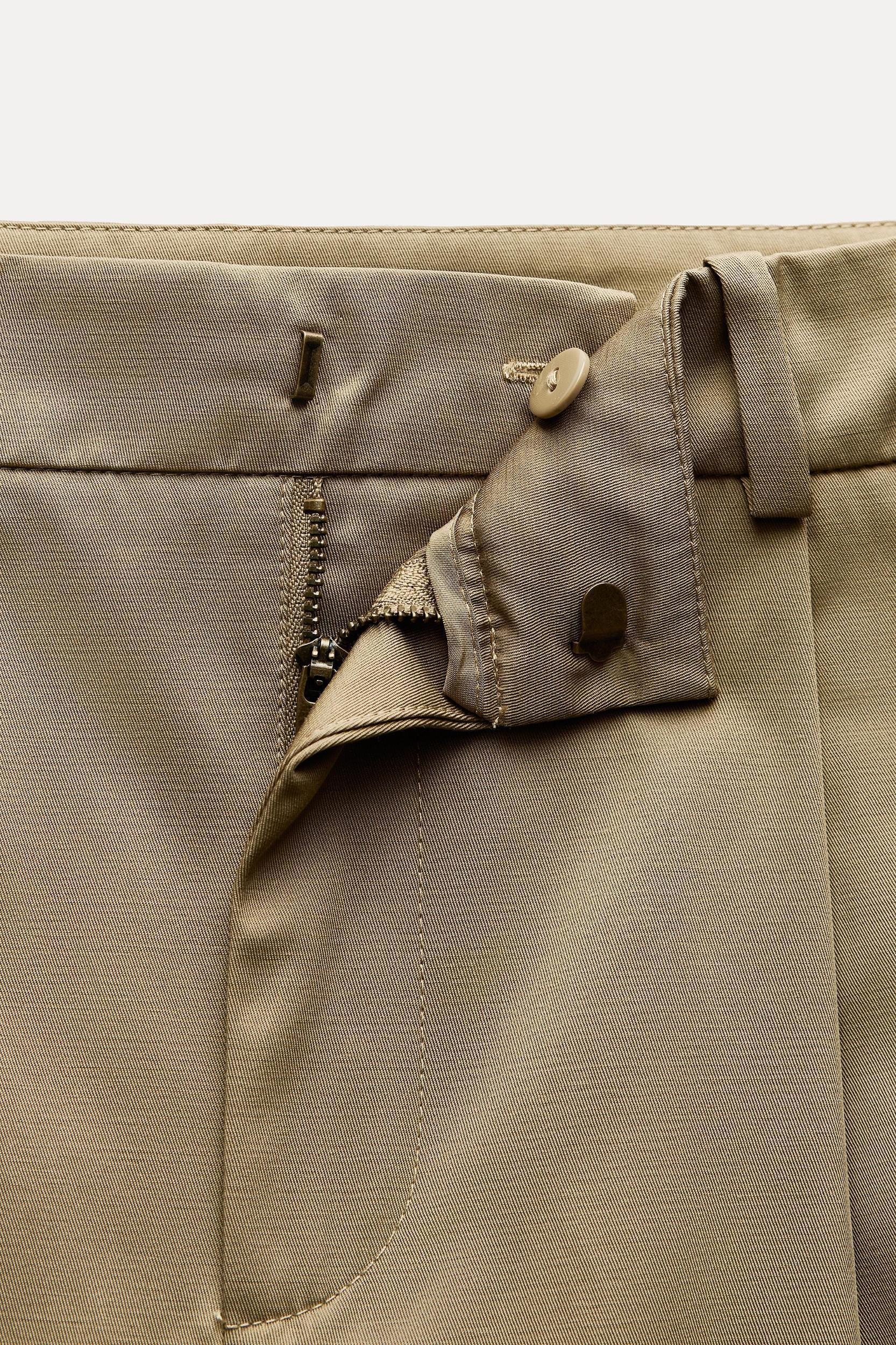 PLEATED PANTS Product Image