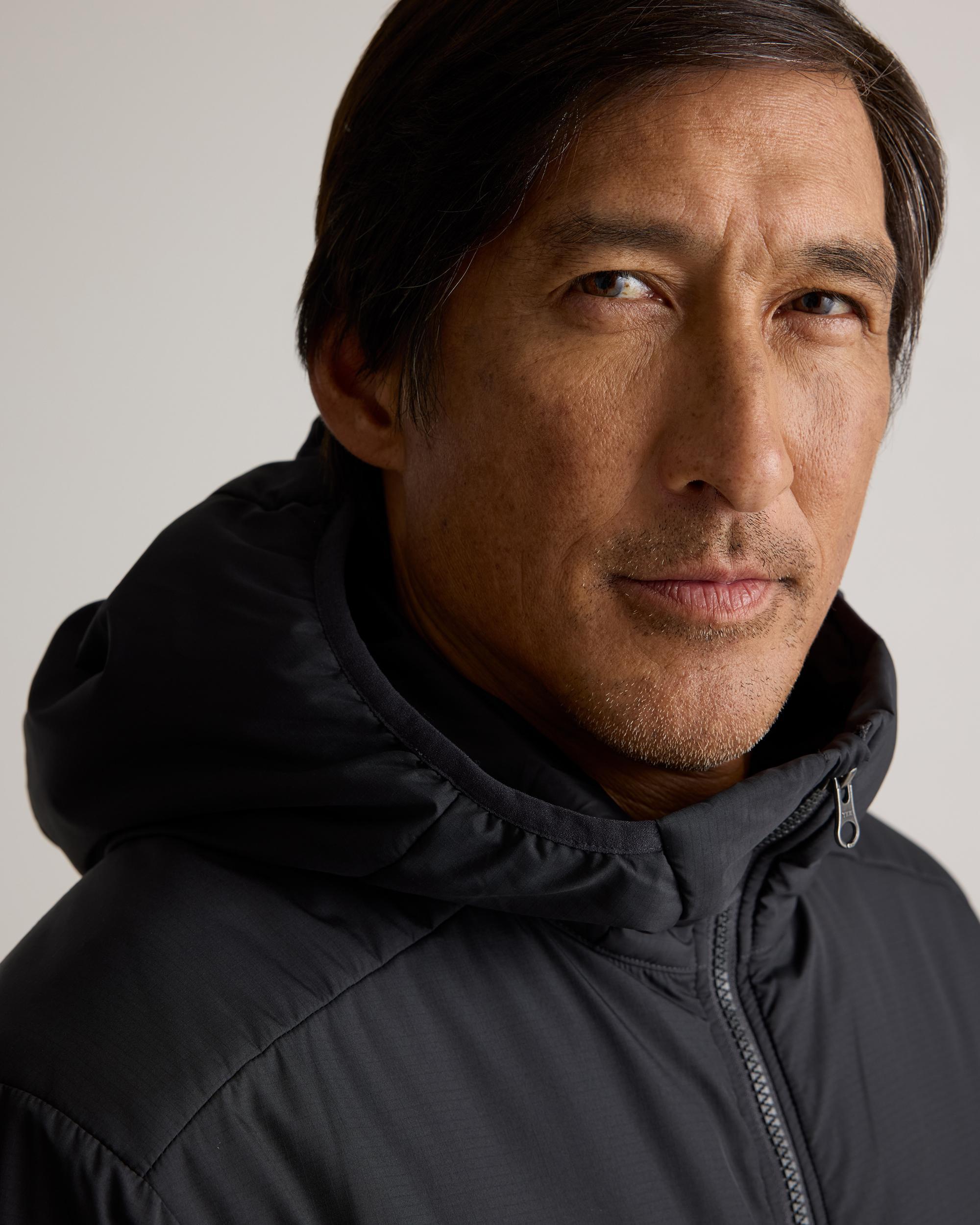 Quince | Men's Hybrid Insulated Lightweight Hooded Jacket 100% Polyester Product Image