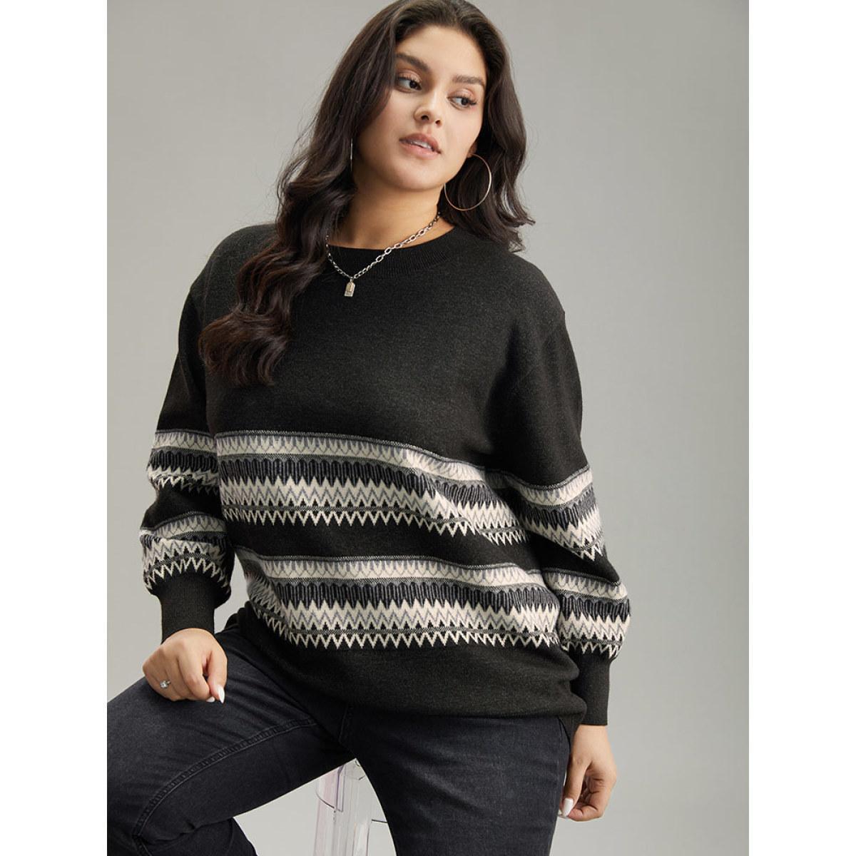 Plus Size Supersoft Essentials Anti-Pilling Bandana Print Pullover Black Women Casual Loose Long Sleeve Round Neck Dailywear Pullovers BloomChic 26/4X Product Image