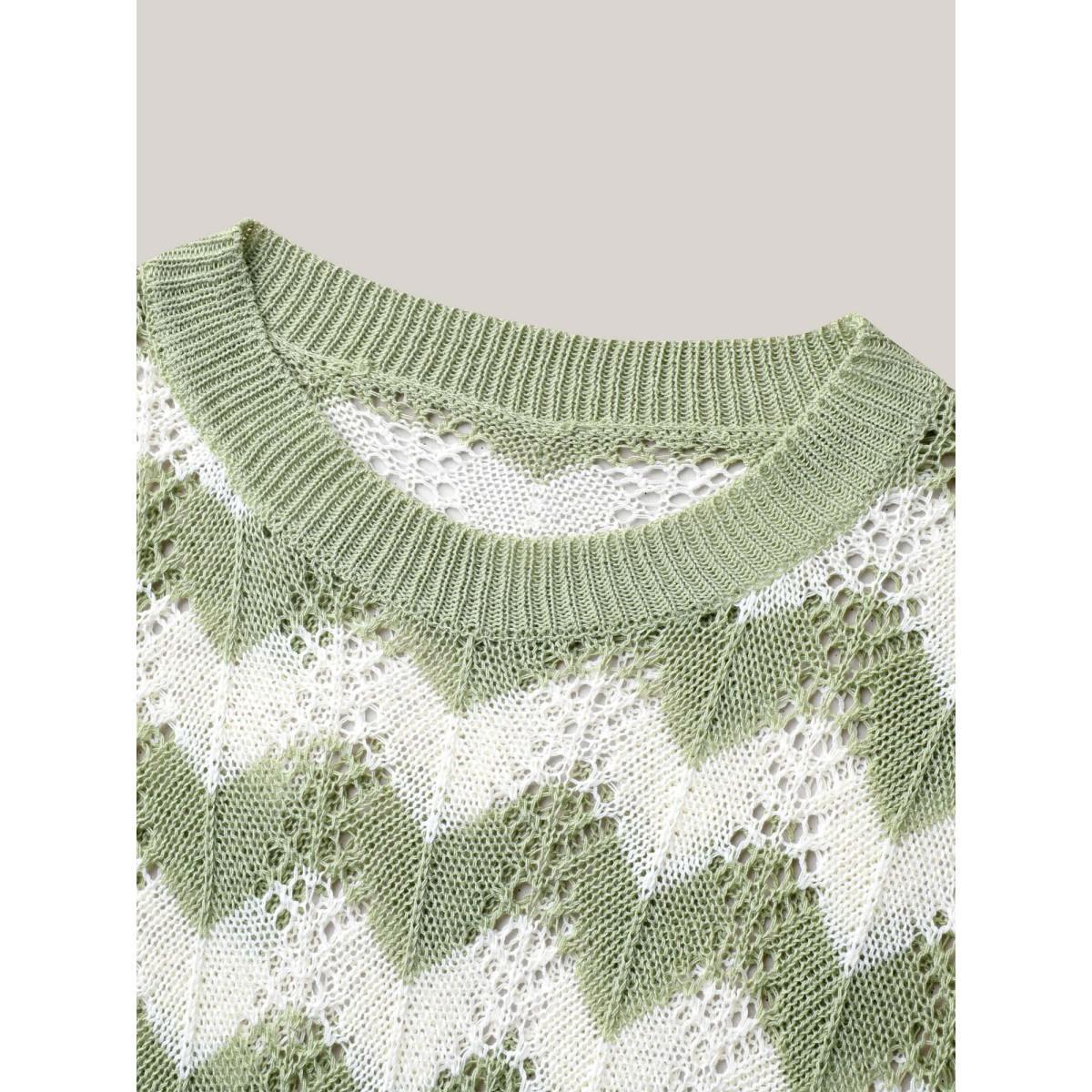 Plus Size Textured Cut-Out Round Neck Pullover Greenbean Women Casual Loose Long Sleeve Round Neck Everyday Pullovers BloomChic 26/4X Product Image