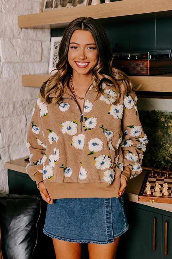 Flower Bomb Pullover Product Image
