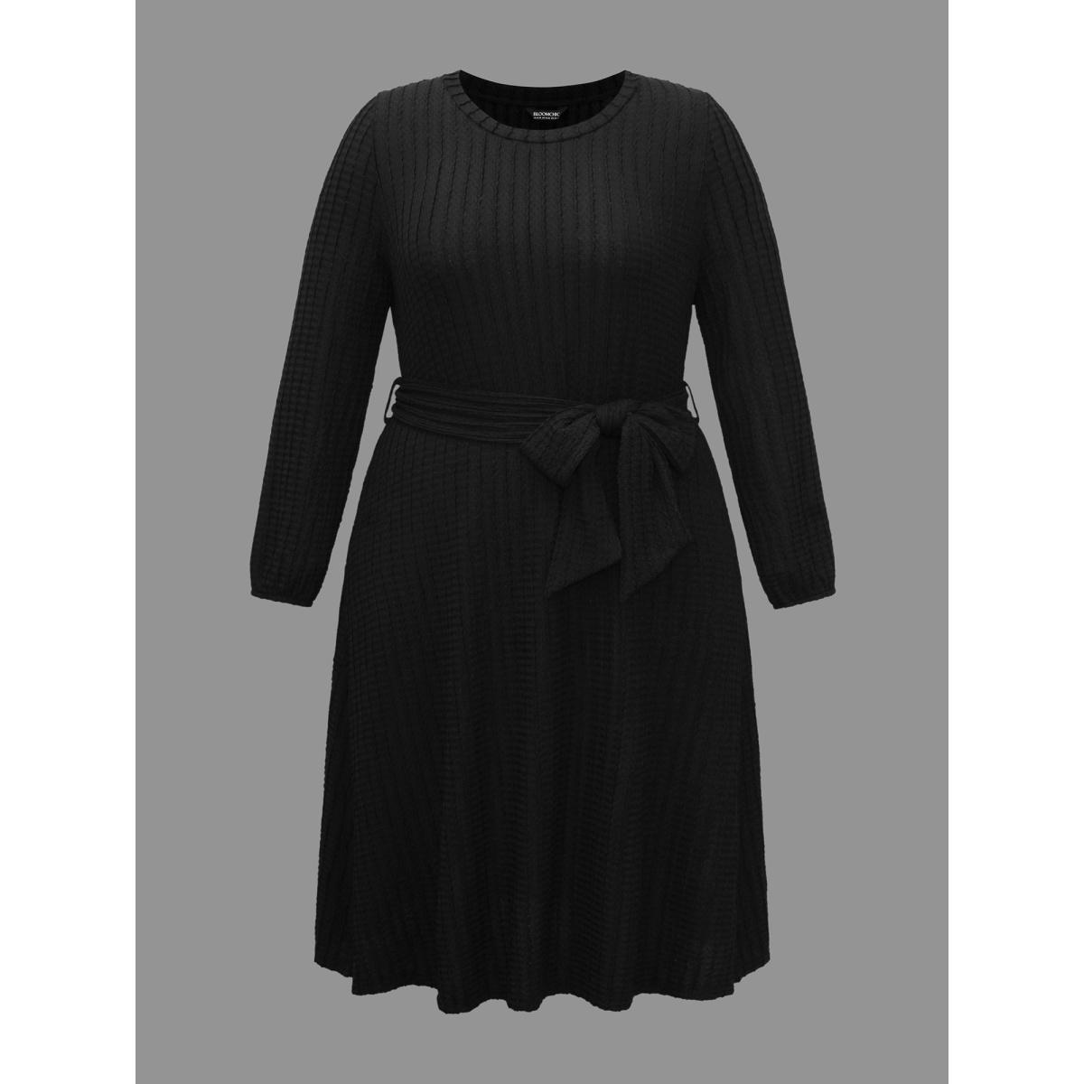Plus Size Plain Textured Belted Knit Dress Black Women Casual Texture Knit Dresses Bloomchic 26/4X Product Image