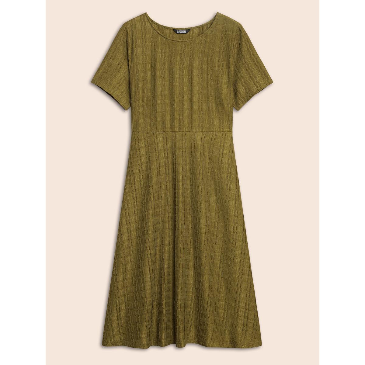 Plus Size Solid Textured Crew Neck Midi Dress DarkGreen Women Elegant Tucked seam Round Neck Short sleeve Curvy BloomChic 28/5X Product Image