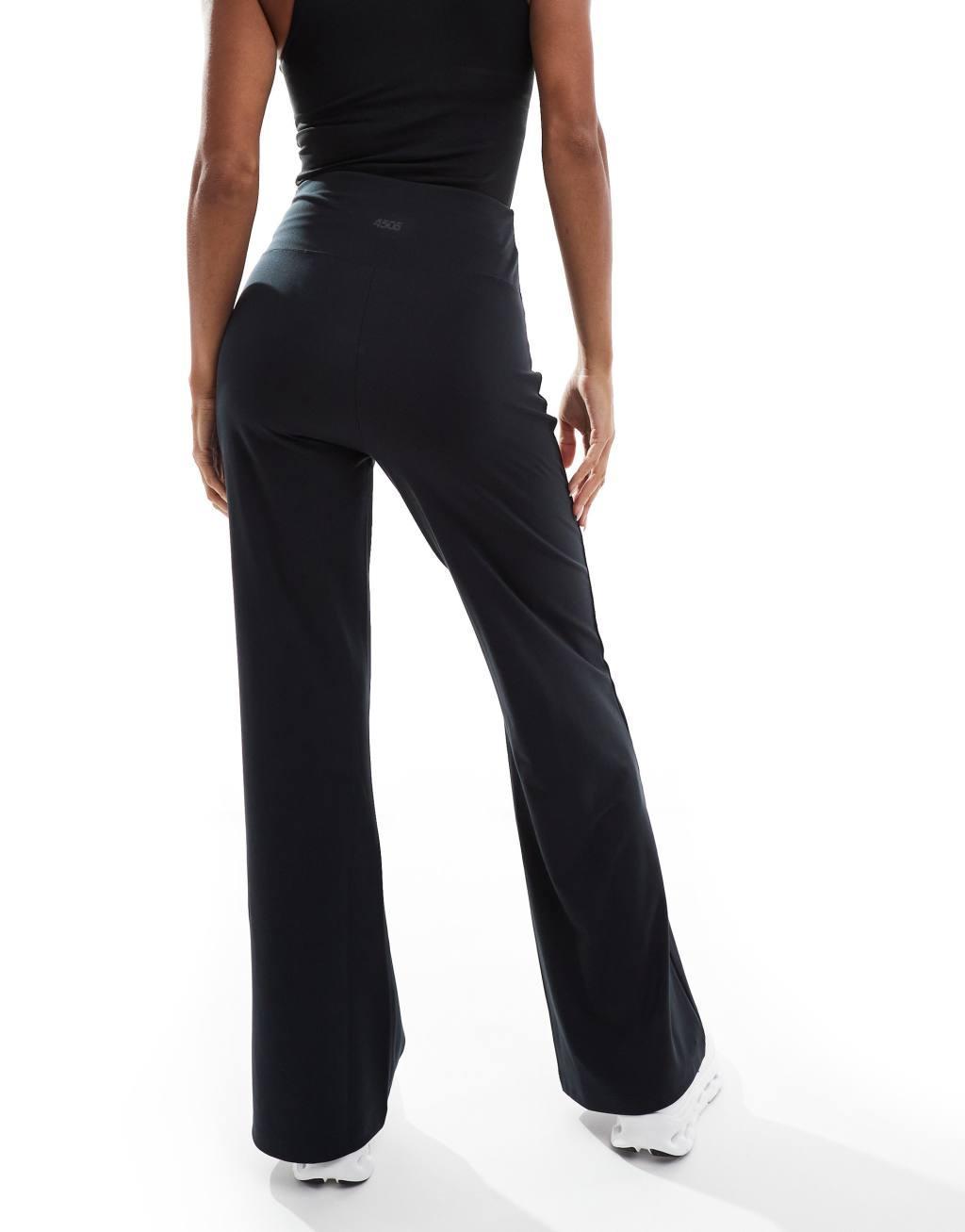 4505 Icon soft touch wide leg dance pant in black  Product Image