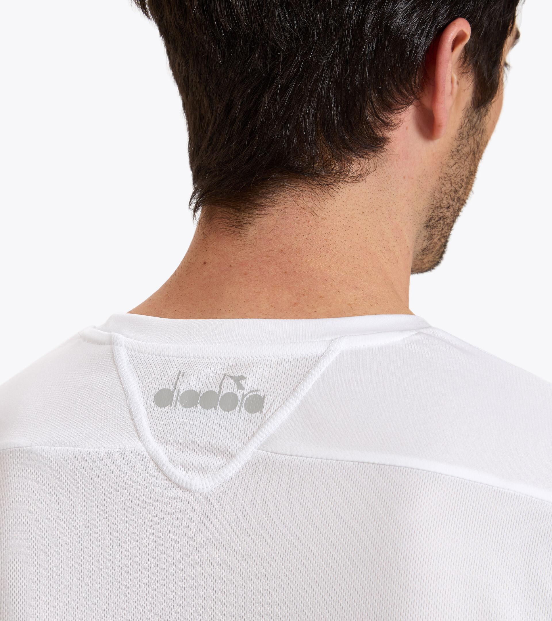 T-SHIRT COURT Product Image