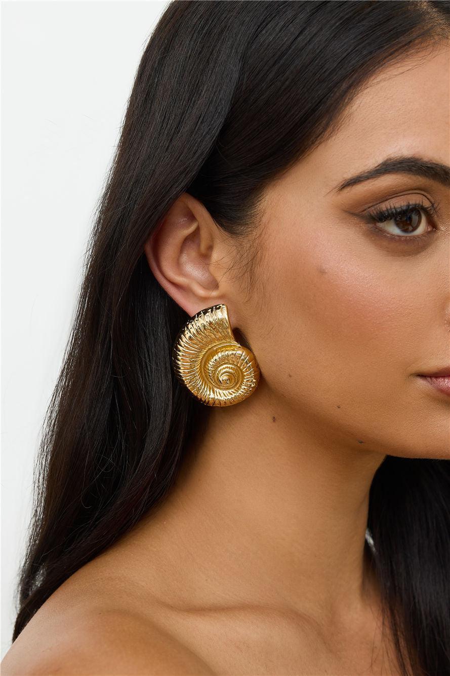 Spiral Seashell Earrings Gold Product Image