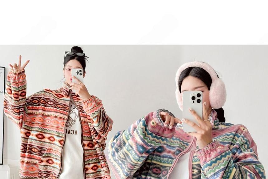 Pattern Mock Neck Fleece Loose-Fit Zip-Up Jacket Product Image