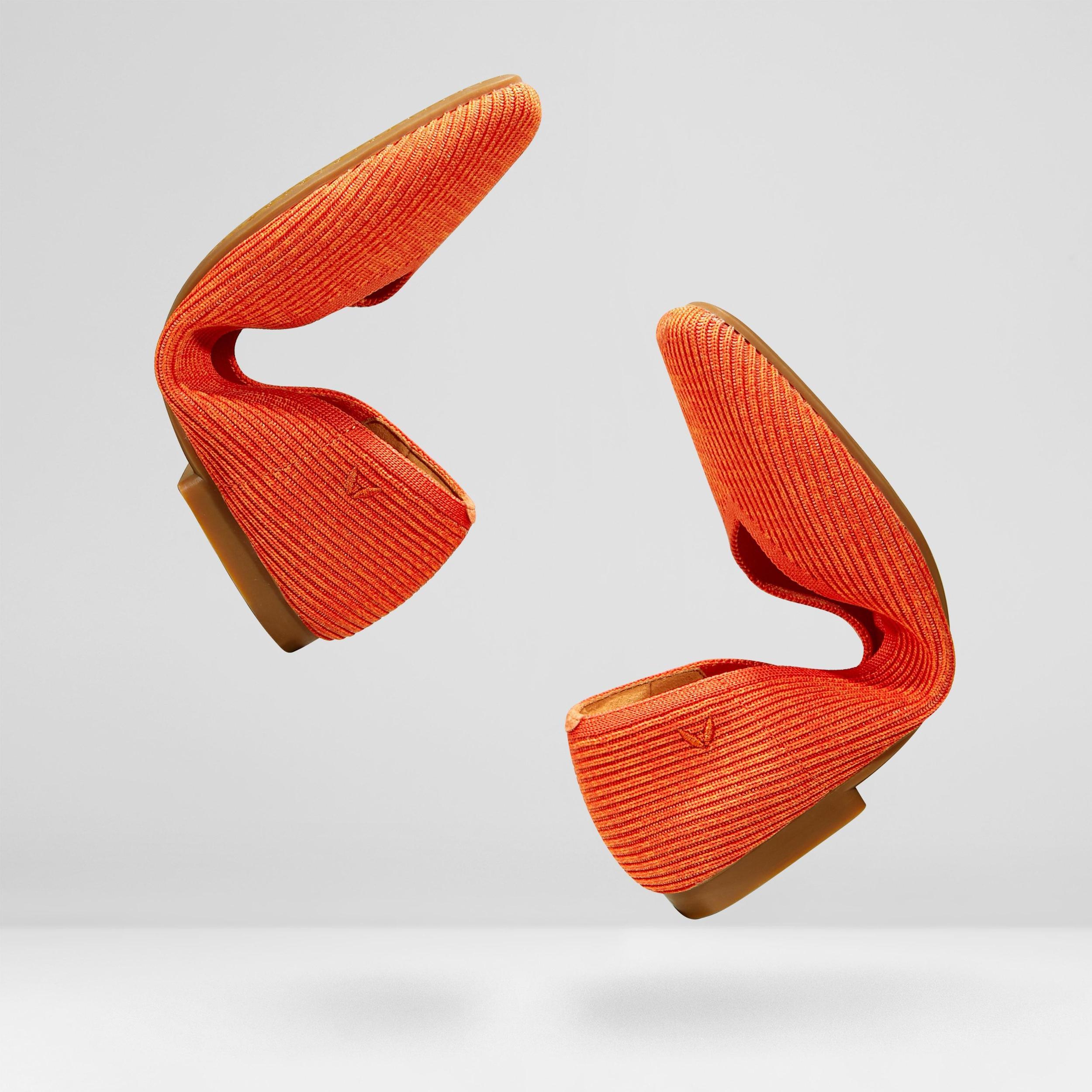 Square-Toe V-Cut Flats (Margot 2.0) Product Image