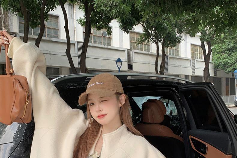 Long Sleeve Bear Print Fleeced Loose-Fit Zip-Up Jacket Product Image