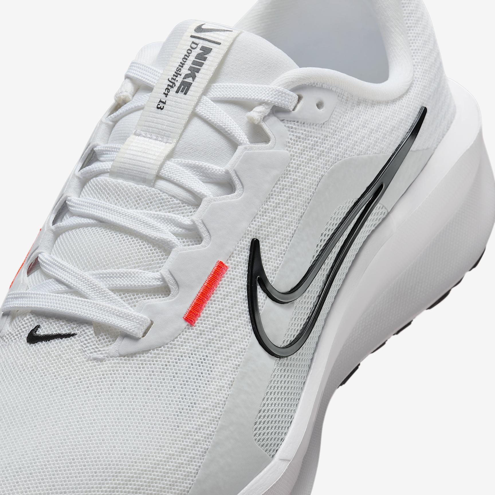 Nike Men's Downshifter 13 Road Running Shoes (Extra Wide) Product Image