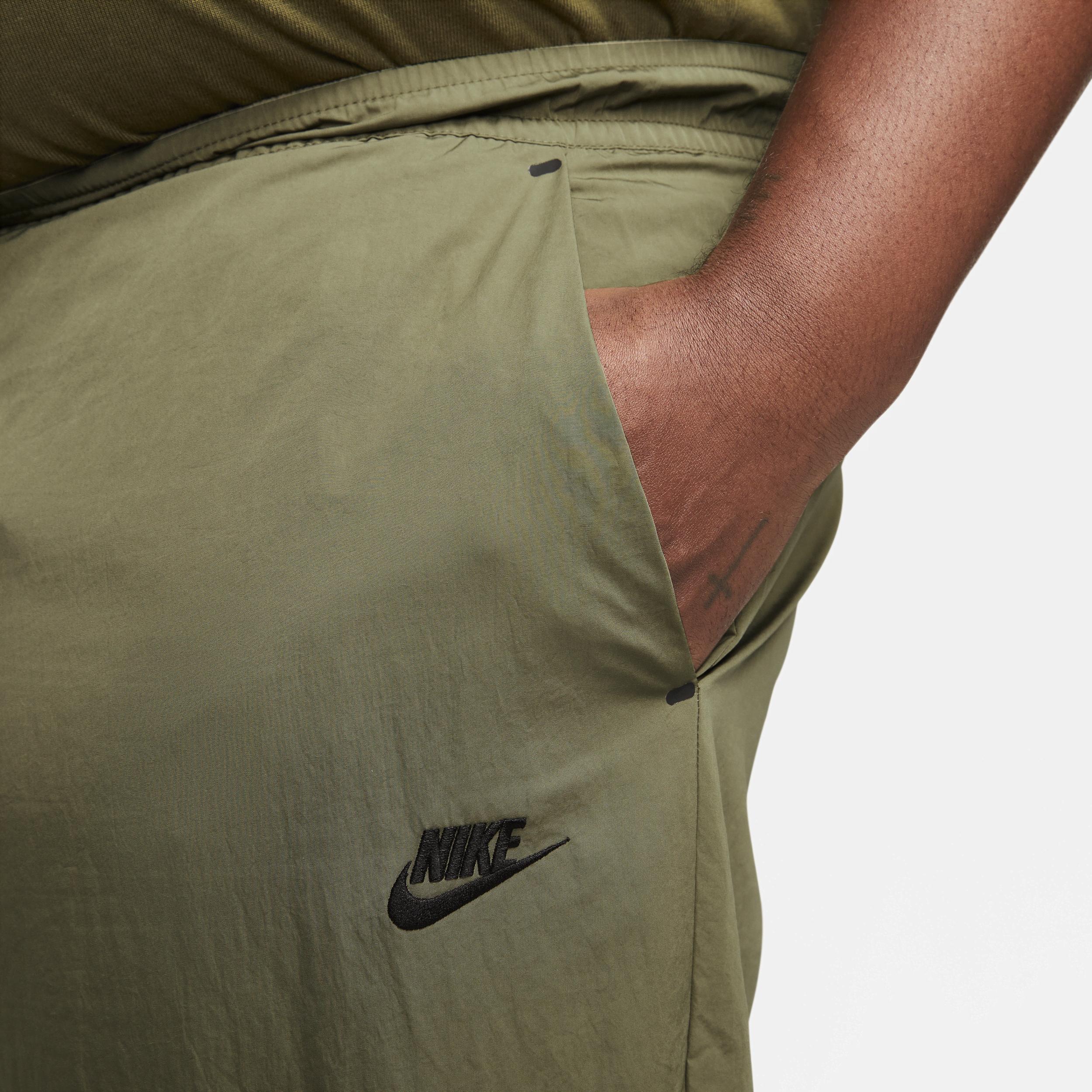 Nike Sportswear Tech Essentials Men's lined Commuter Pants Product Image