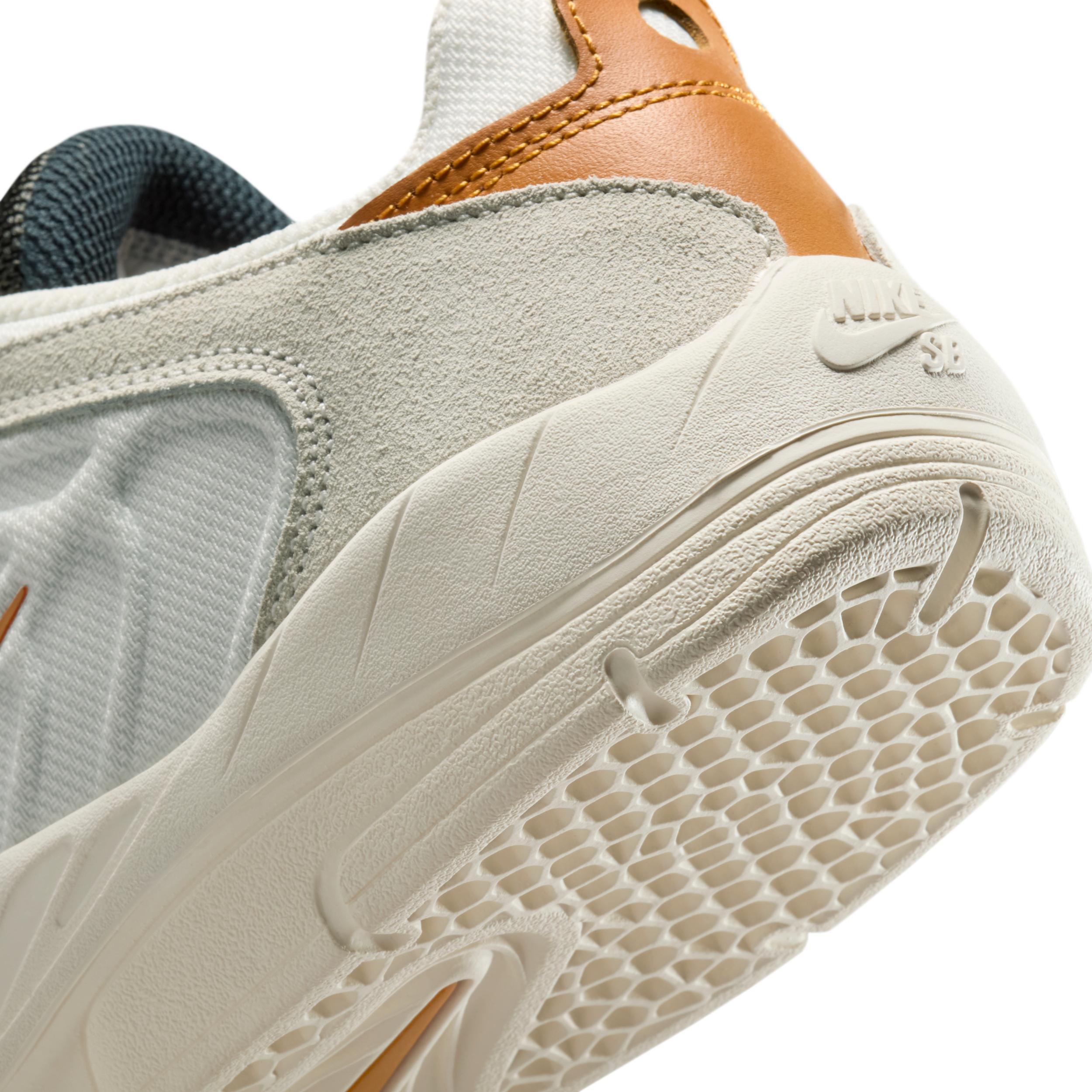 Nike SB Vertebrae Men's Shoes Product Image