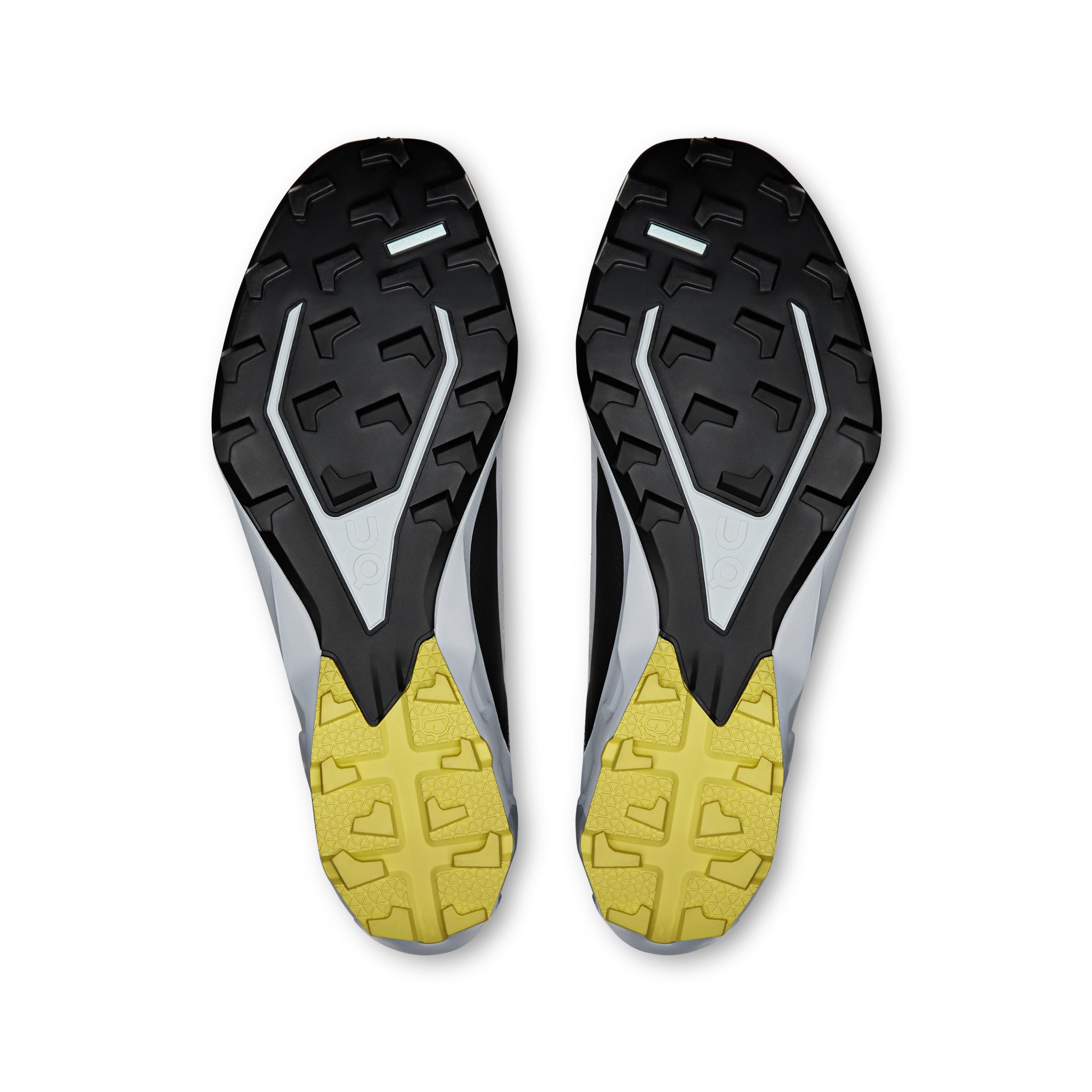 The Cloudventure Peak 3: Our fastest trail racing shoe Product Image