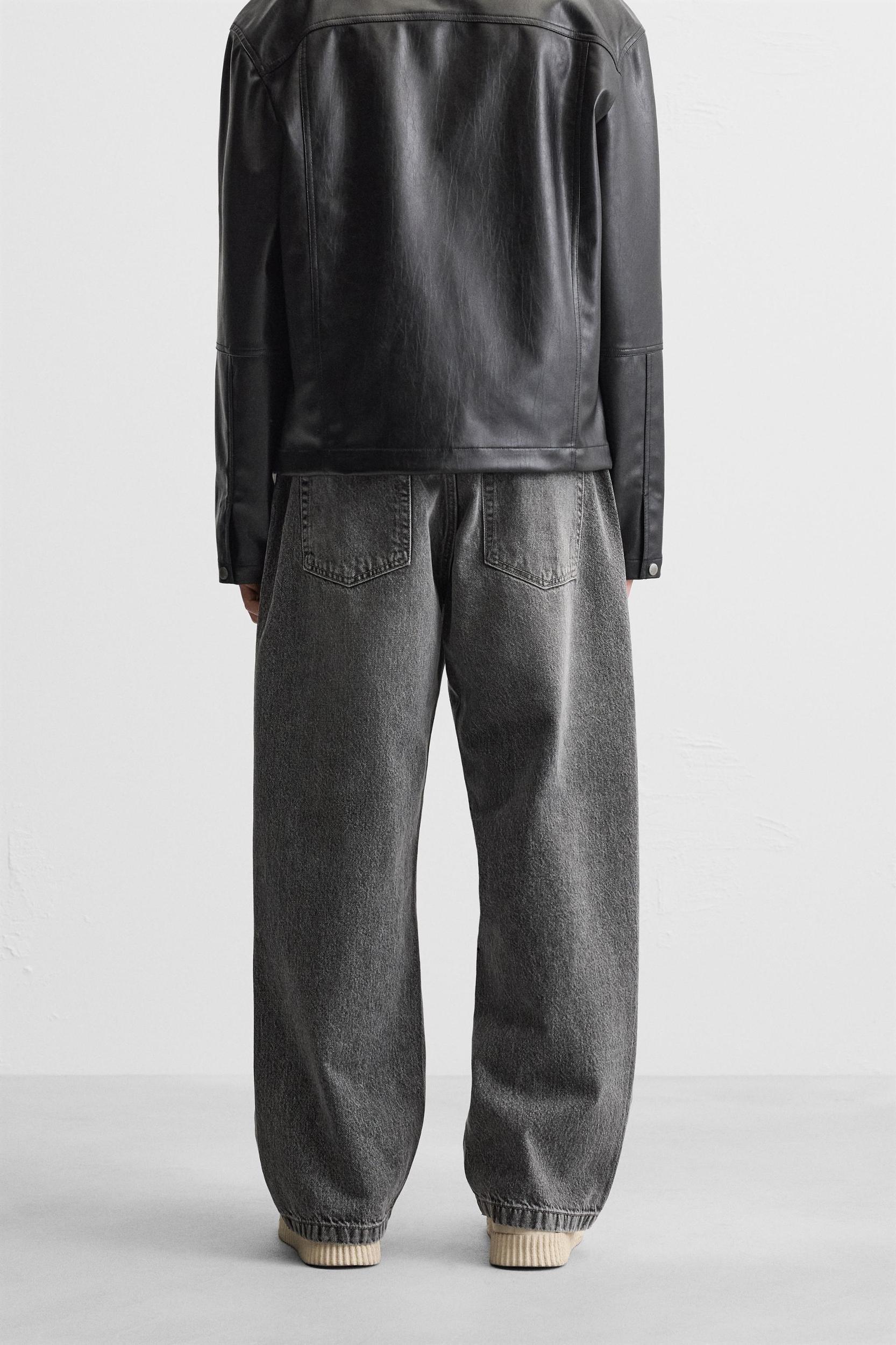 BAGGY FIT JEANS Product Image