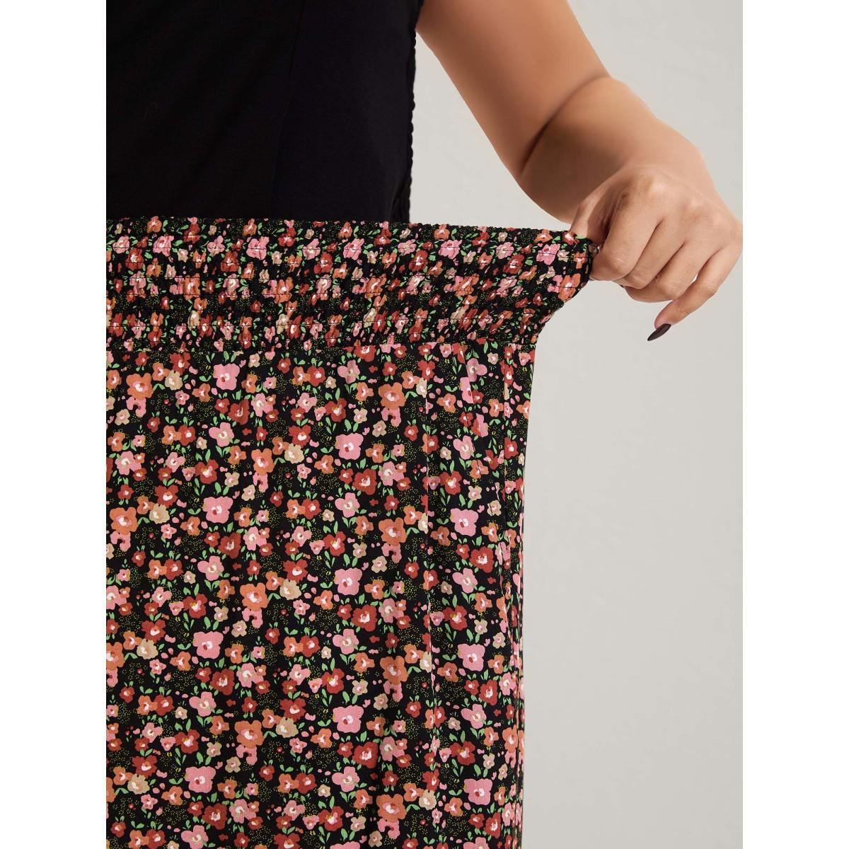 Plus Size Shirred Waist Ditsy Floral Wide-Leg Pants Women BlackFlower Resort Wide Leg Mid Rise Vacation Pants BloomChic 18-20/2X Product Image