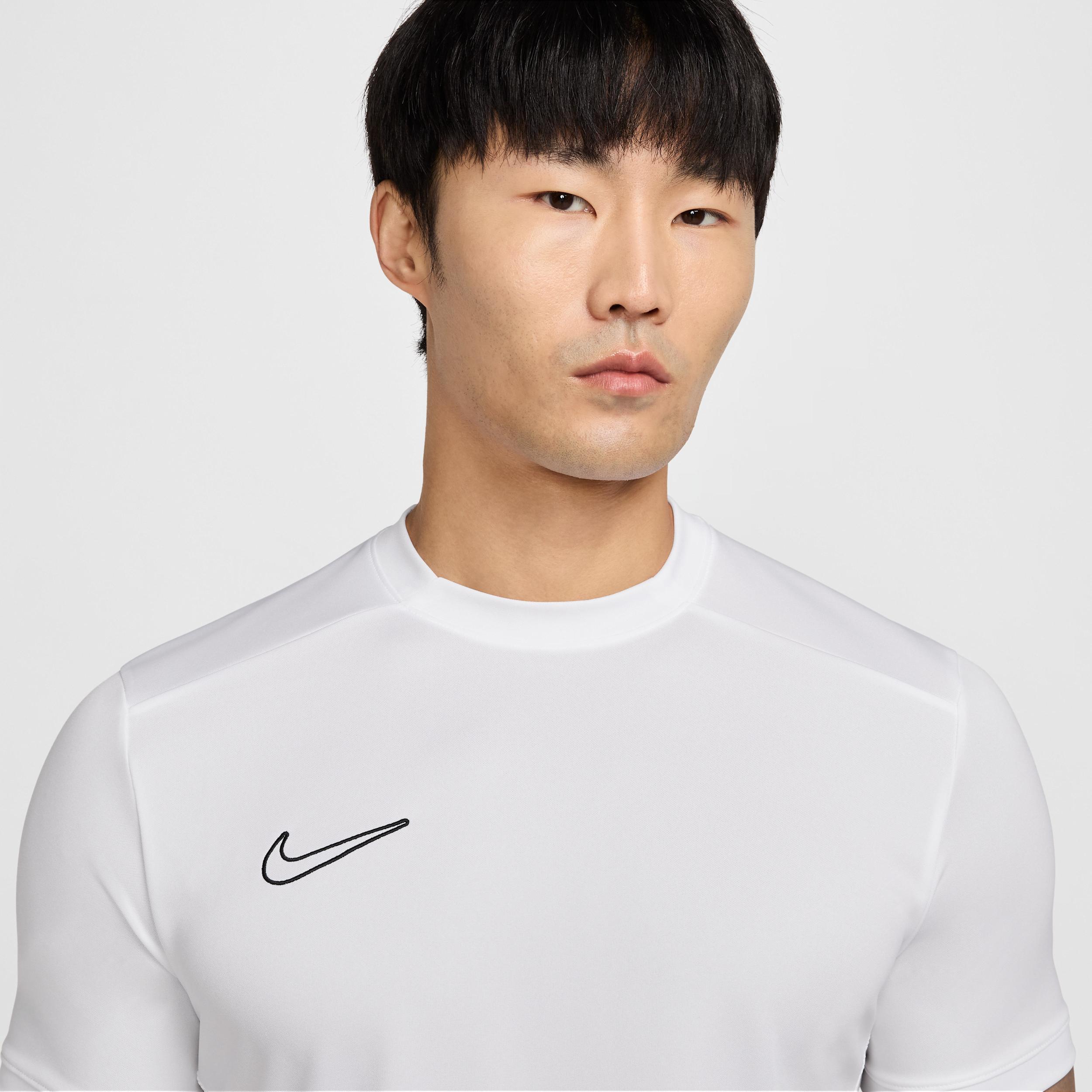Nike Academy Men's Dri-FIT Short-Sleeve Soccer Top Product Image