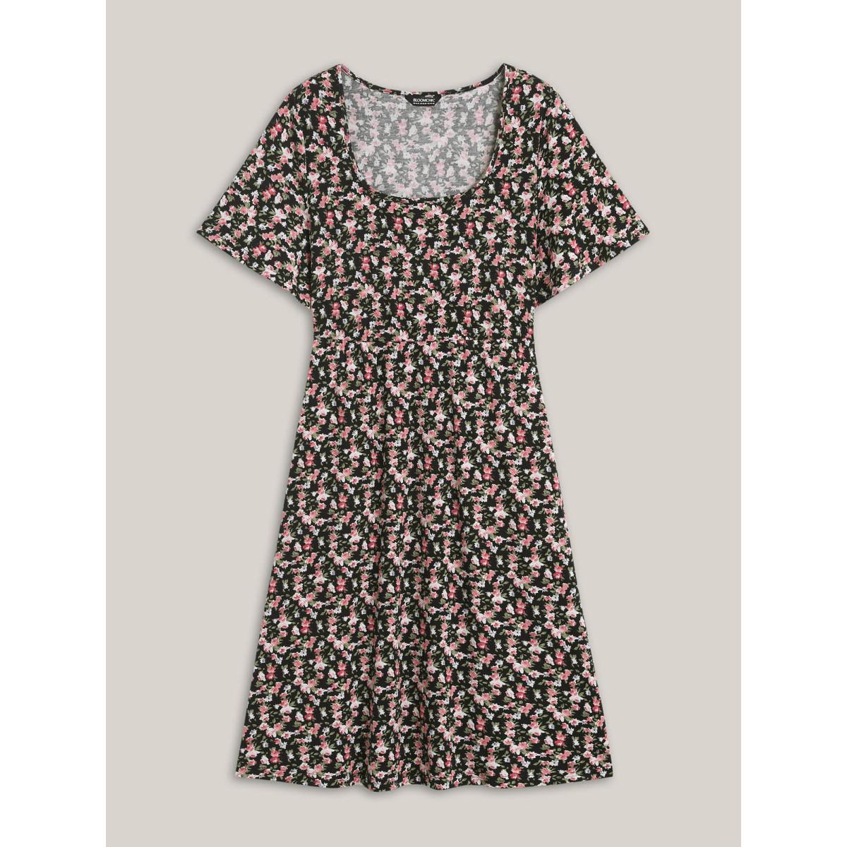 Plus Size Floral Print Square Neck Straight-Fit Midi Dress Black Women Casual Non U-neck Short sleeve Curvy BloomChic 22-24/3X Product Image