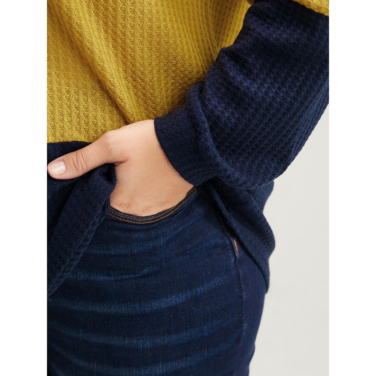 Plus Size Colorblock Contrast Button Detail Waffle Knit Sweatshirt Women Multicolor Casual Patchwork V-neck Dailywear Sweatshirts BloomChic 26/4X Product Image