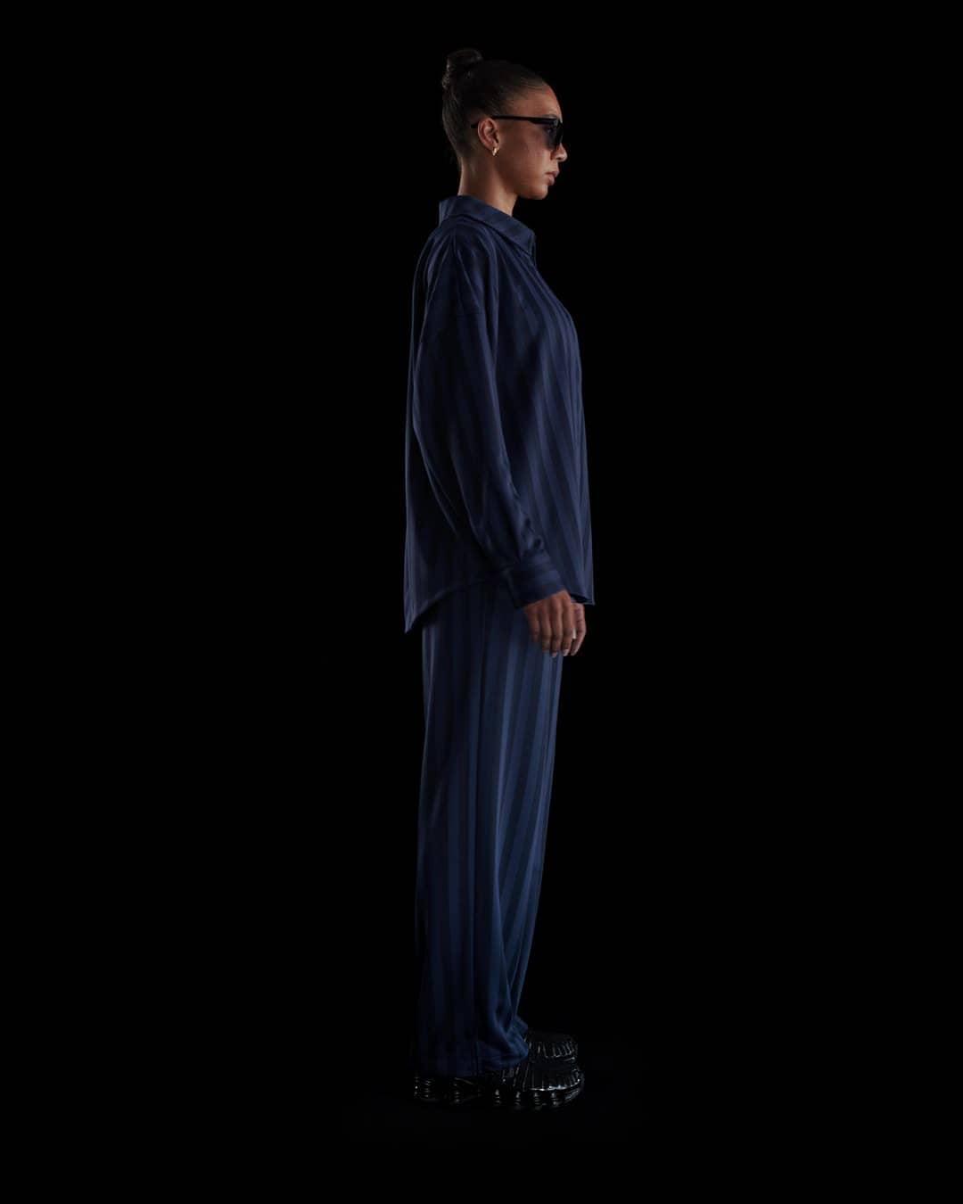 Women's Nike Sportswear Oversized Jacquard Striped Button-Down Shirt Product Image