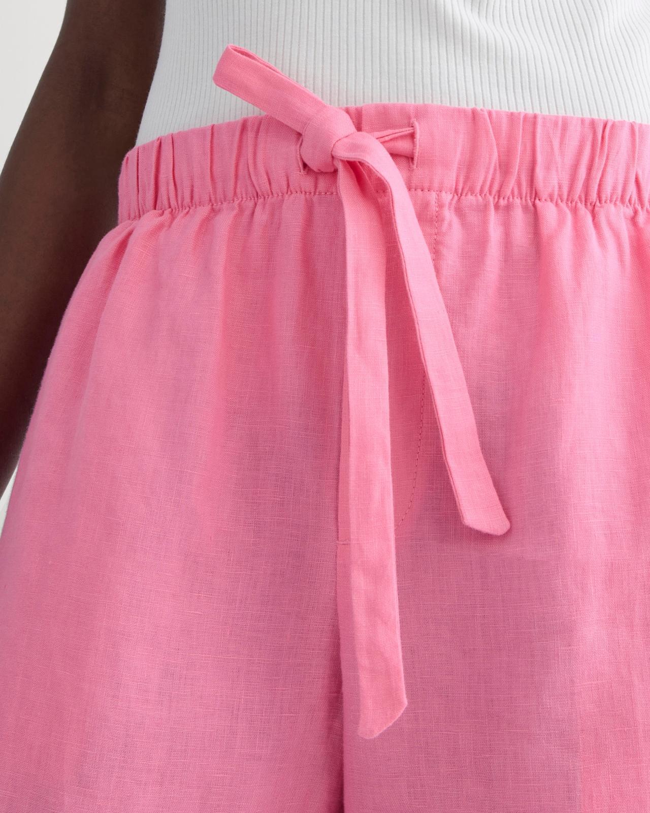 Womens Drawstring Boxer Short in Linen by Everlane Product Image