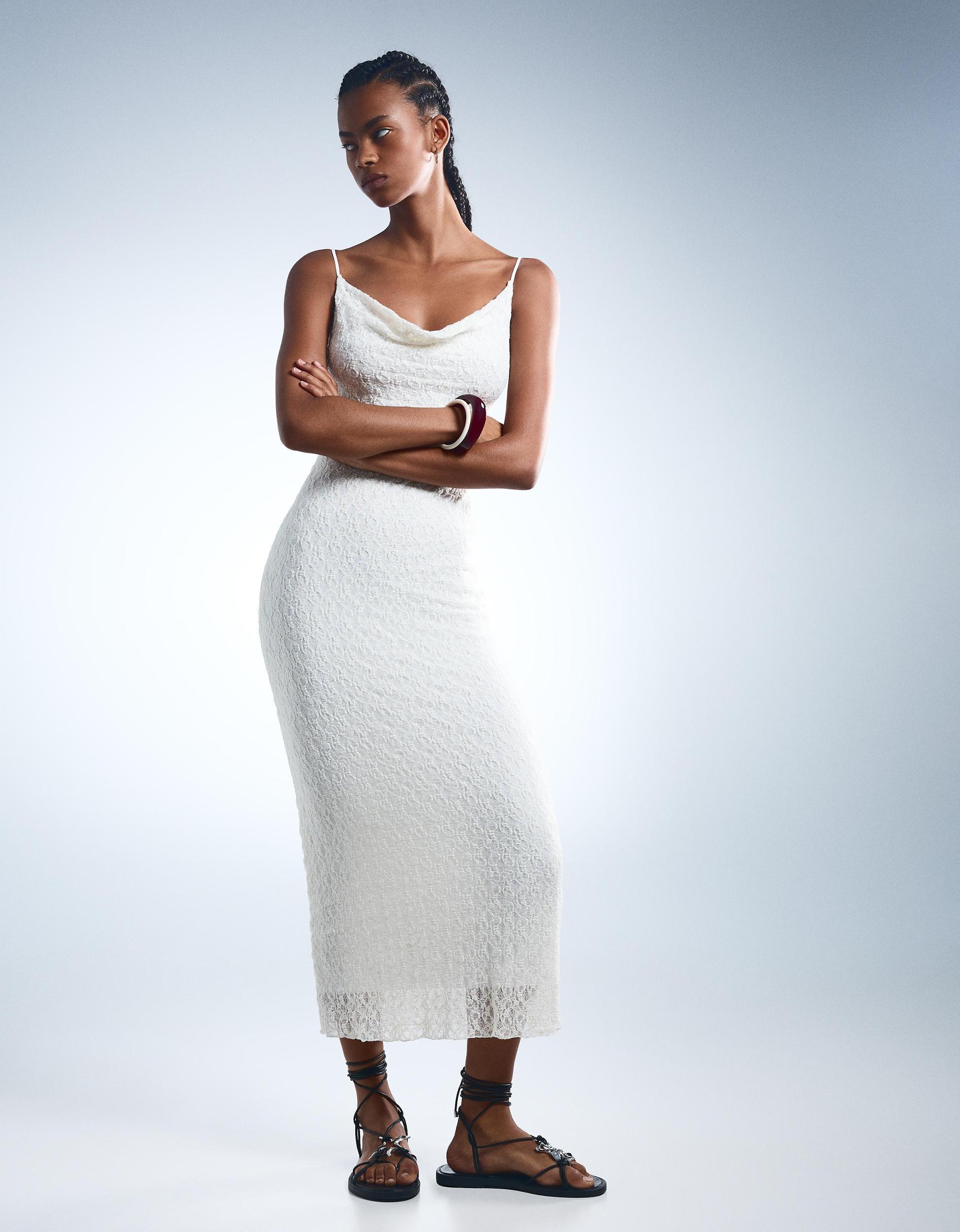 Blonde lace midi dress Product Image