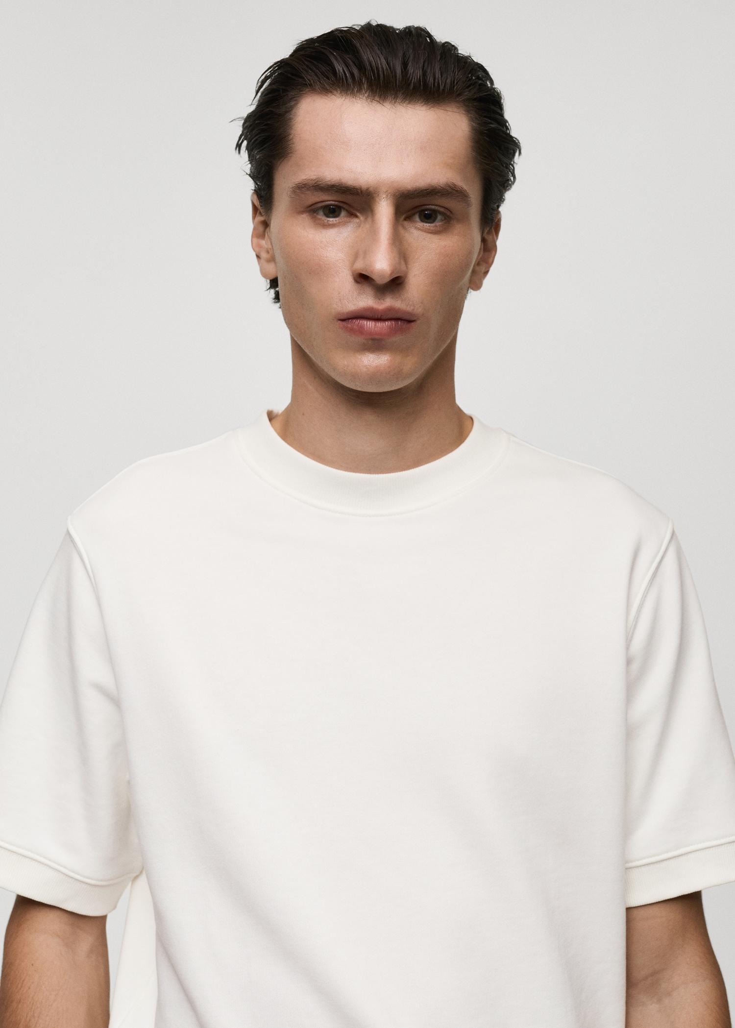 Regular-fit cotton t-shirt - Men | MANGO USA Product Image