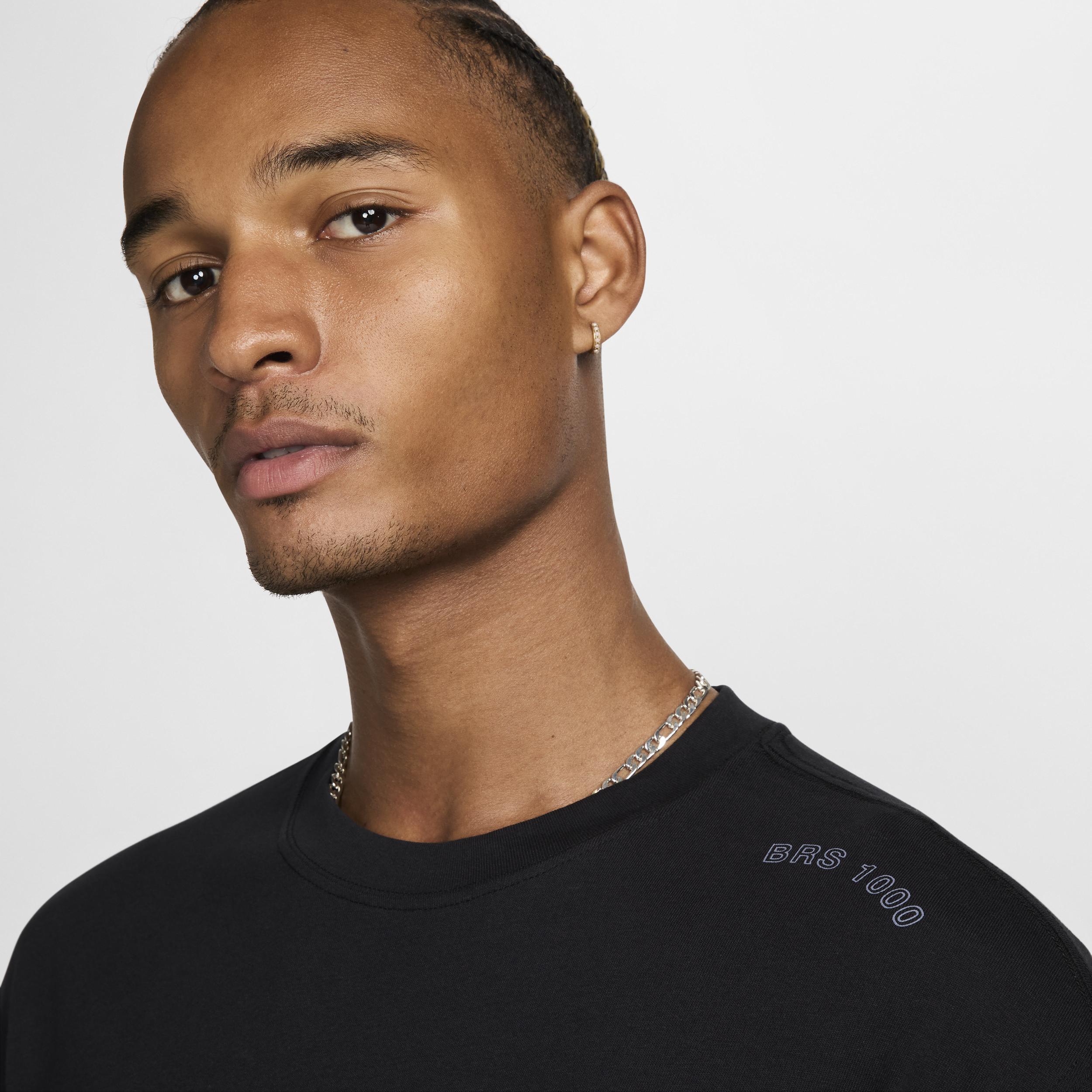 Nike Sportswear Men's Max90 T-Shirt Product Image