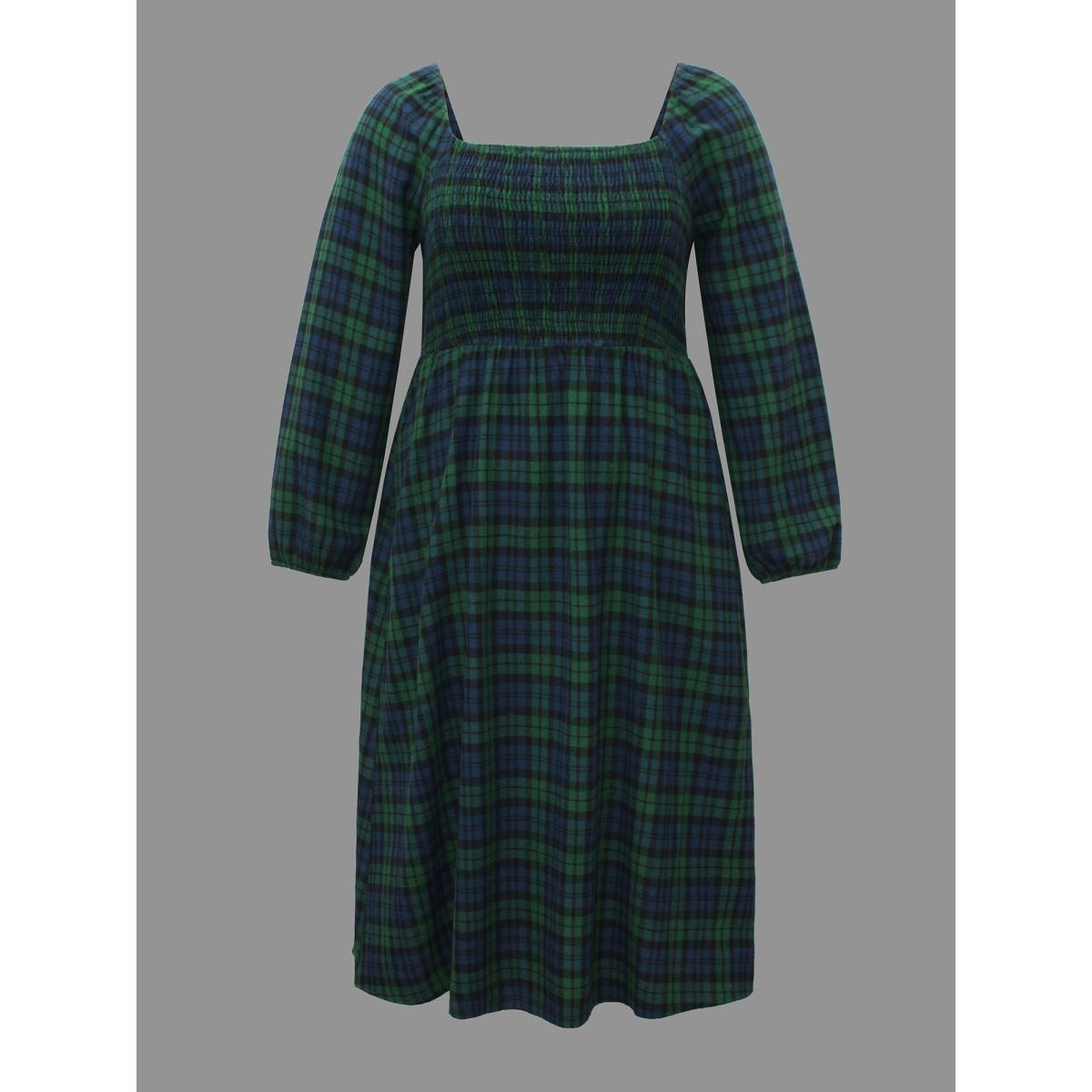Plus Size Plaid Square Neck Shirred Midi Dress DarkGreen Women Elegant Shirred Square Neck Long Sleeve Curvy BloomChic 30/6X Product Image