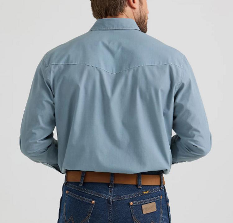 Wrangler® Men's L/S Vintage Inspired Chambray Logo Snap Workshirt Product Image